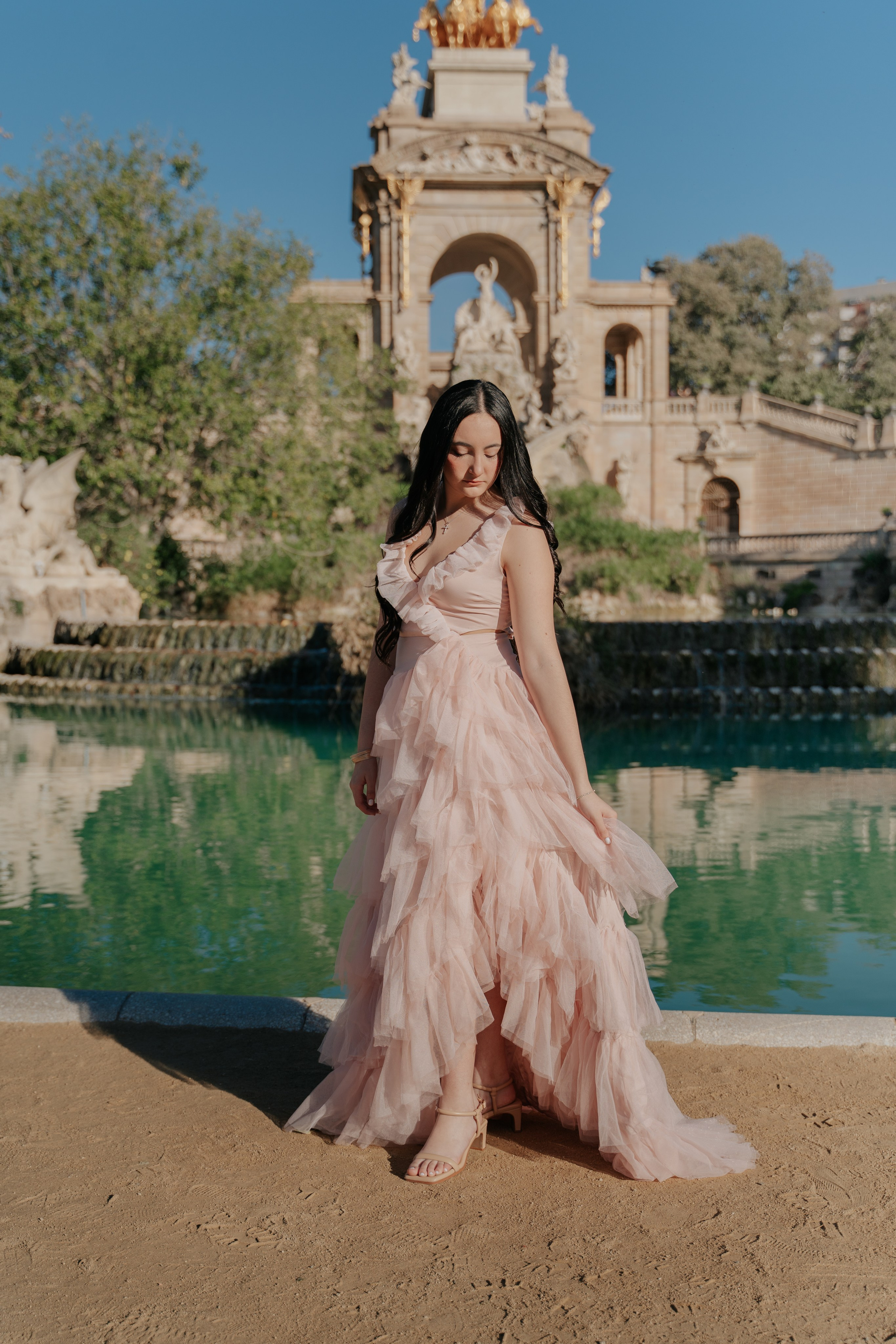 A Quinceañera (15th birthday) photoshoot in Barcelona. DiaFoto — Wow Photographer in Barcelona | Premium Barcelona Photoshoot Experience