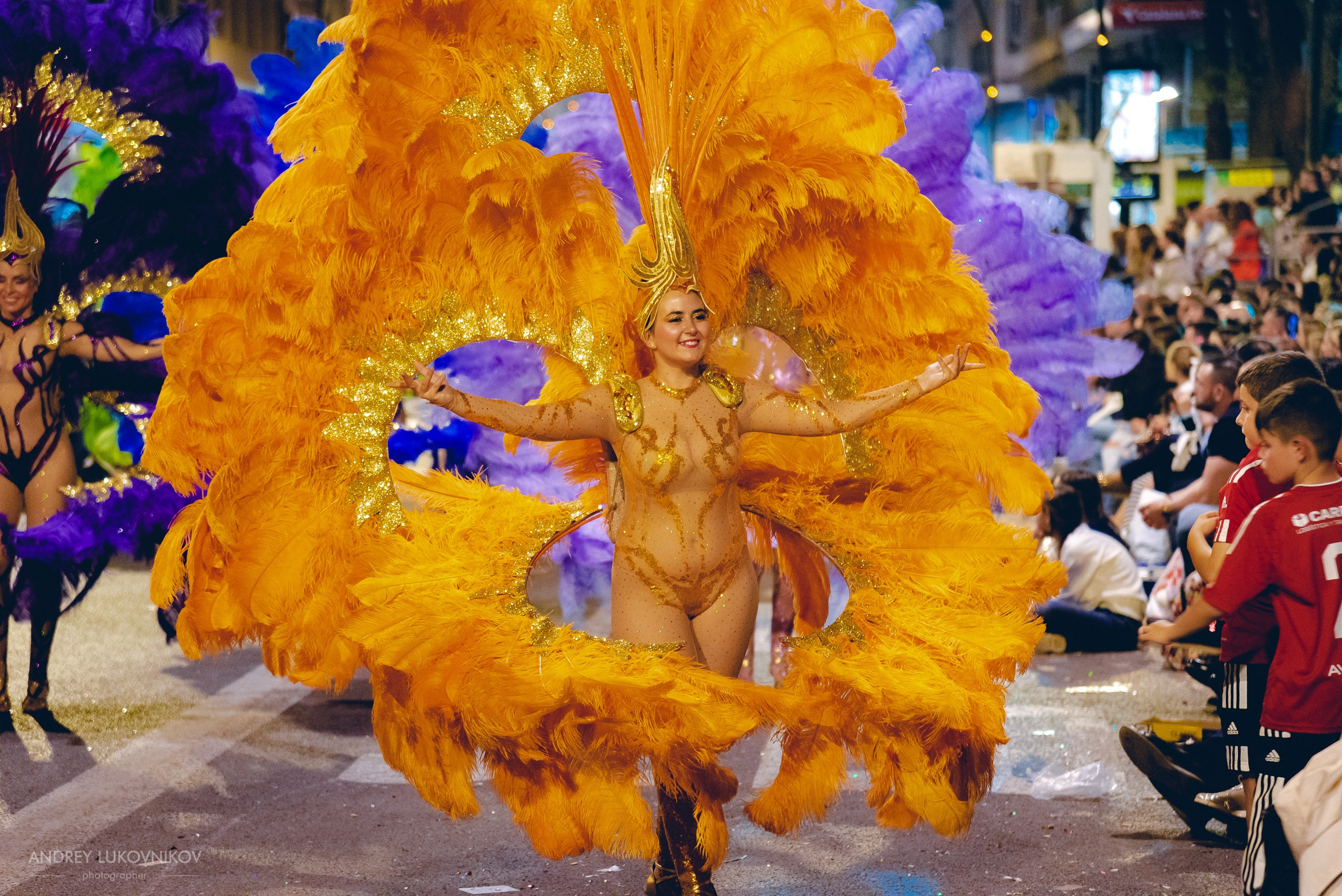 Photo report from the night carnival in Murcia | Reportage photographer Andrey Lukovnikov