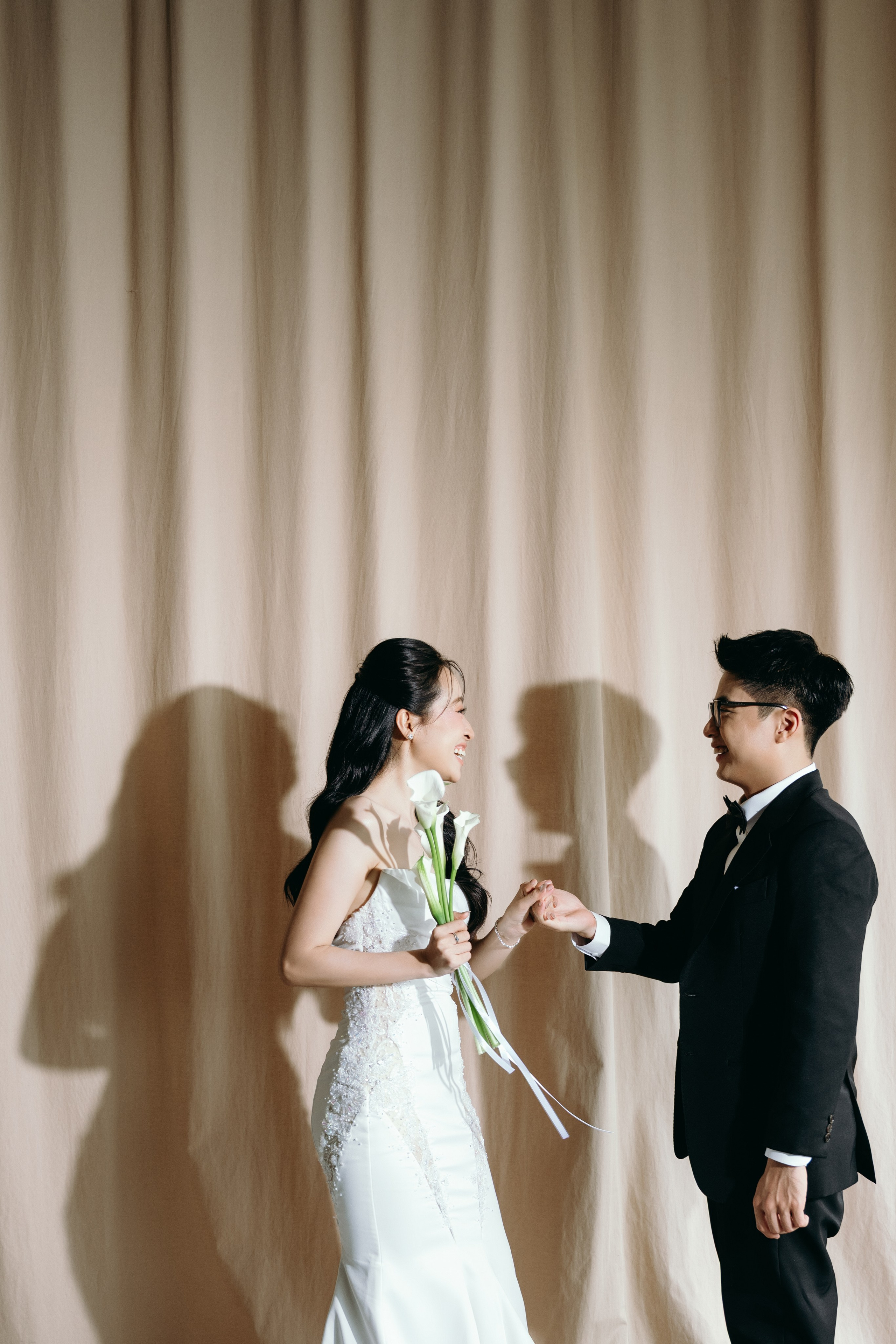 N.A wedding photoshoot in studio