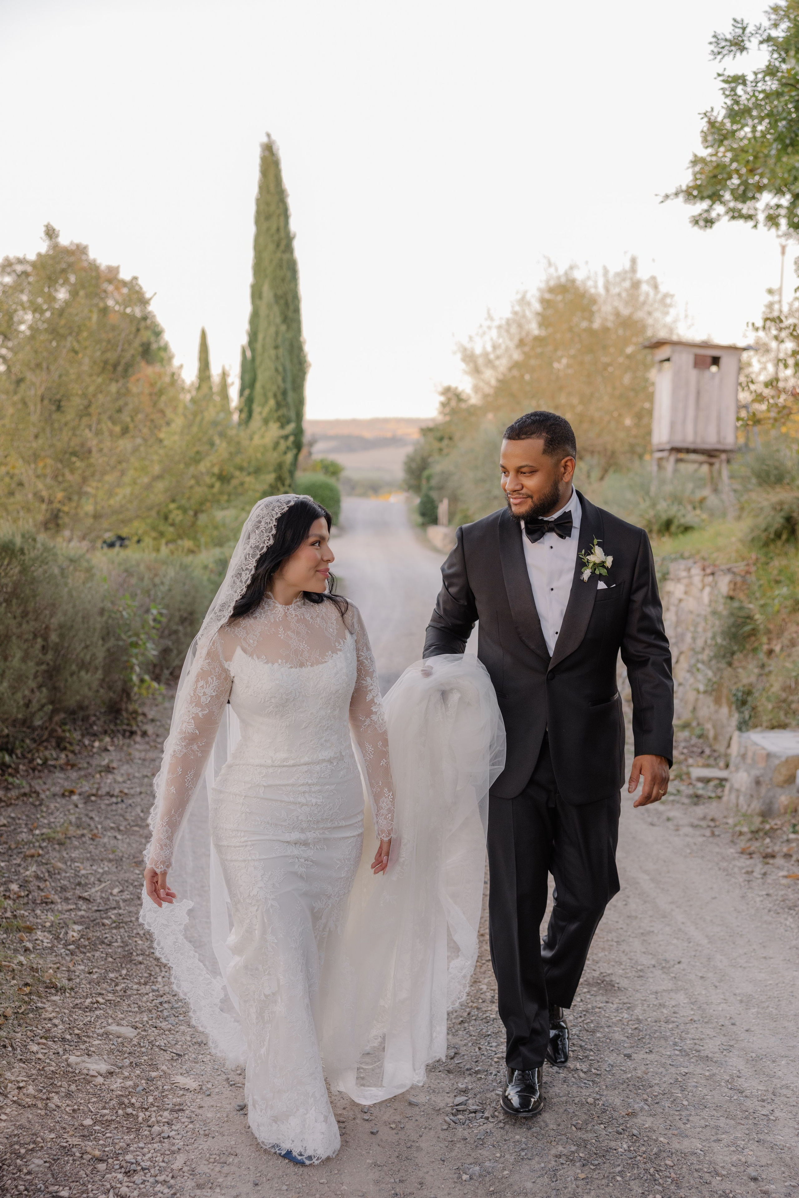 Mitcell&Melanie digital. Wedding photographer Italy