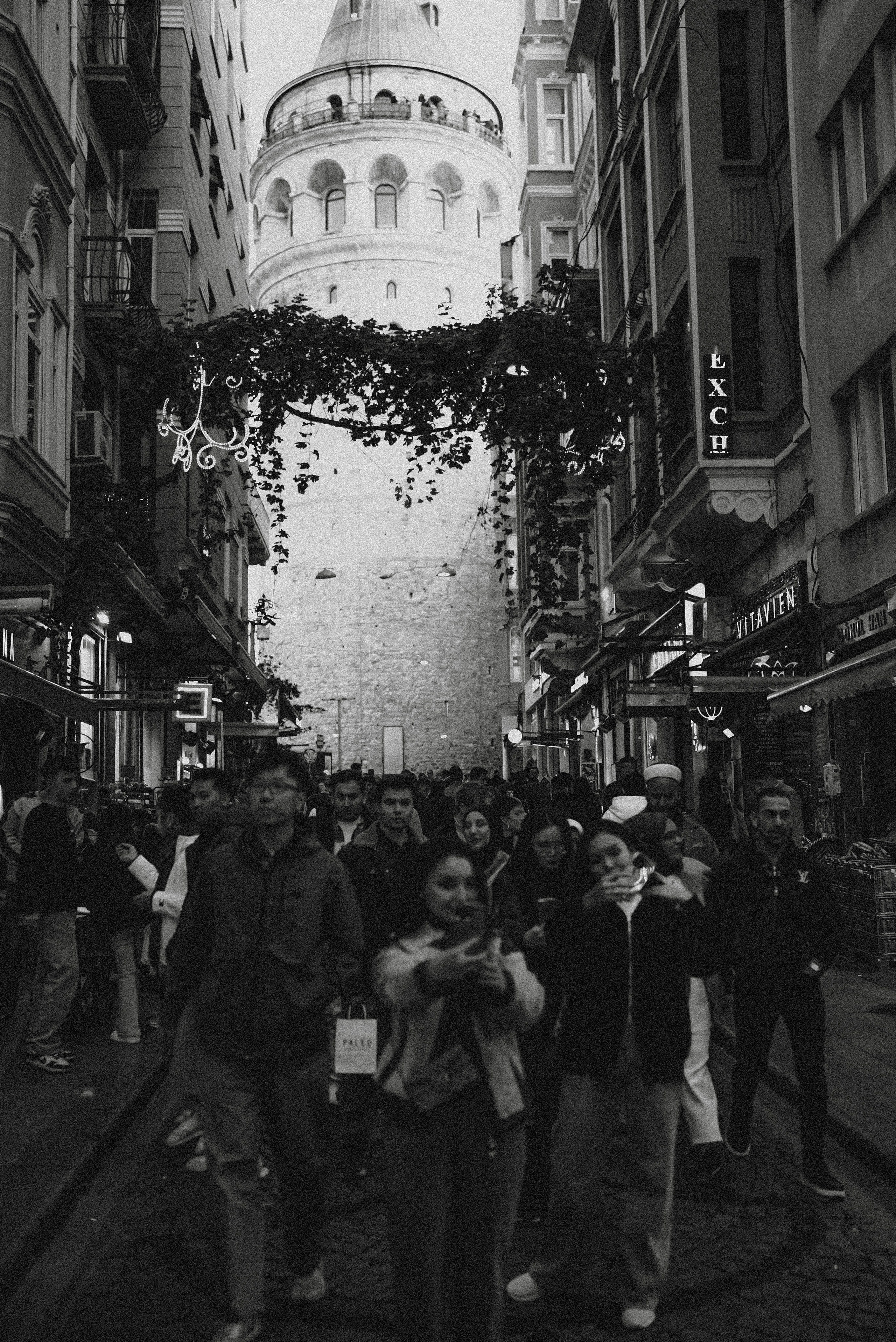 СТАМБУЛ. Стрит-фотография, полная абсурда, идиотизма и красоты