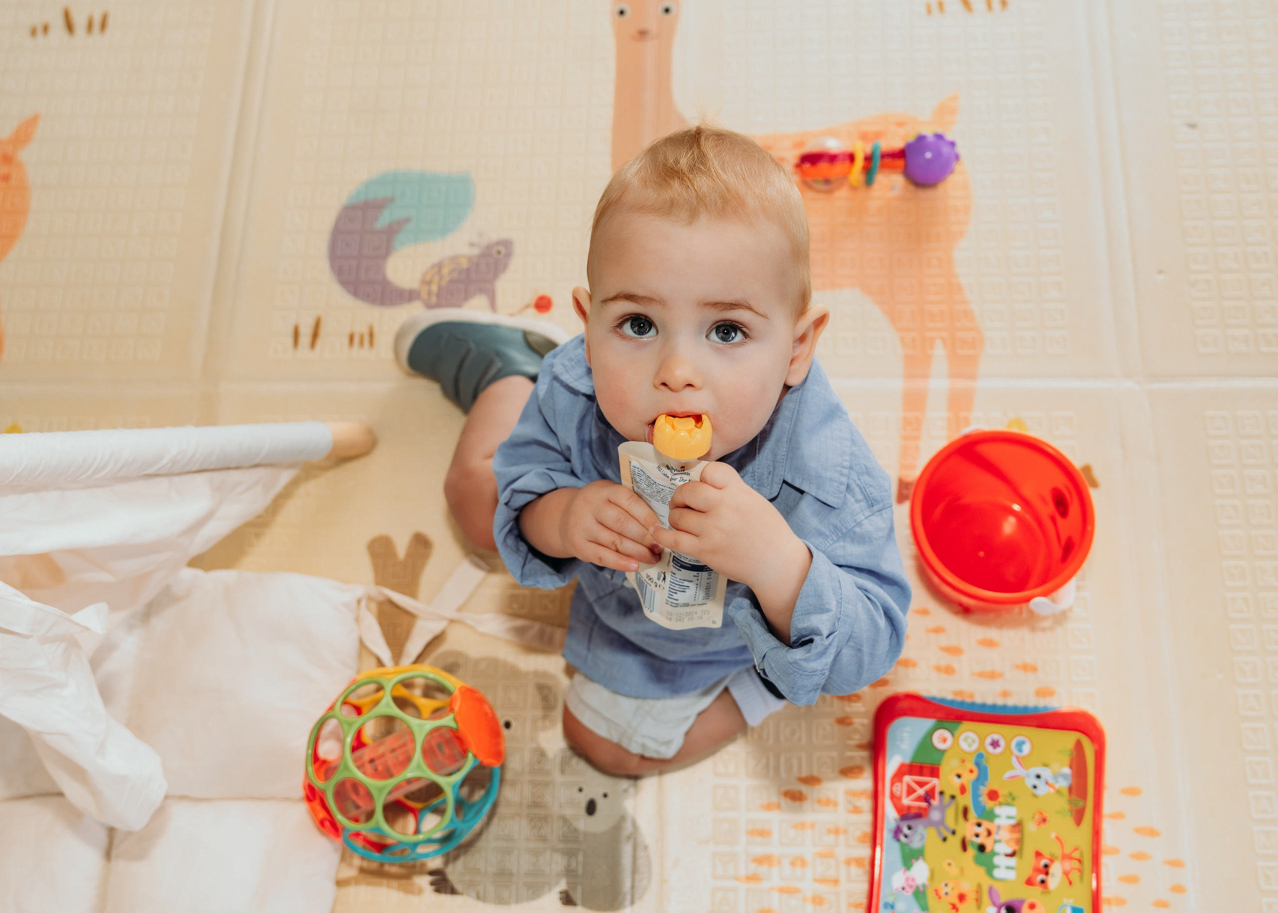 FOTOGRAFISANJE ROĐENDANA. DEČIJI FOTOGRAF BEOGRAD|NOVOGODISNJE FOTOGRAFISANJE|CAKE SMASH