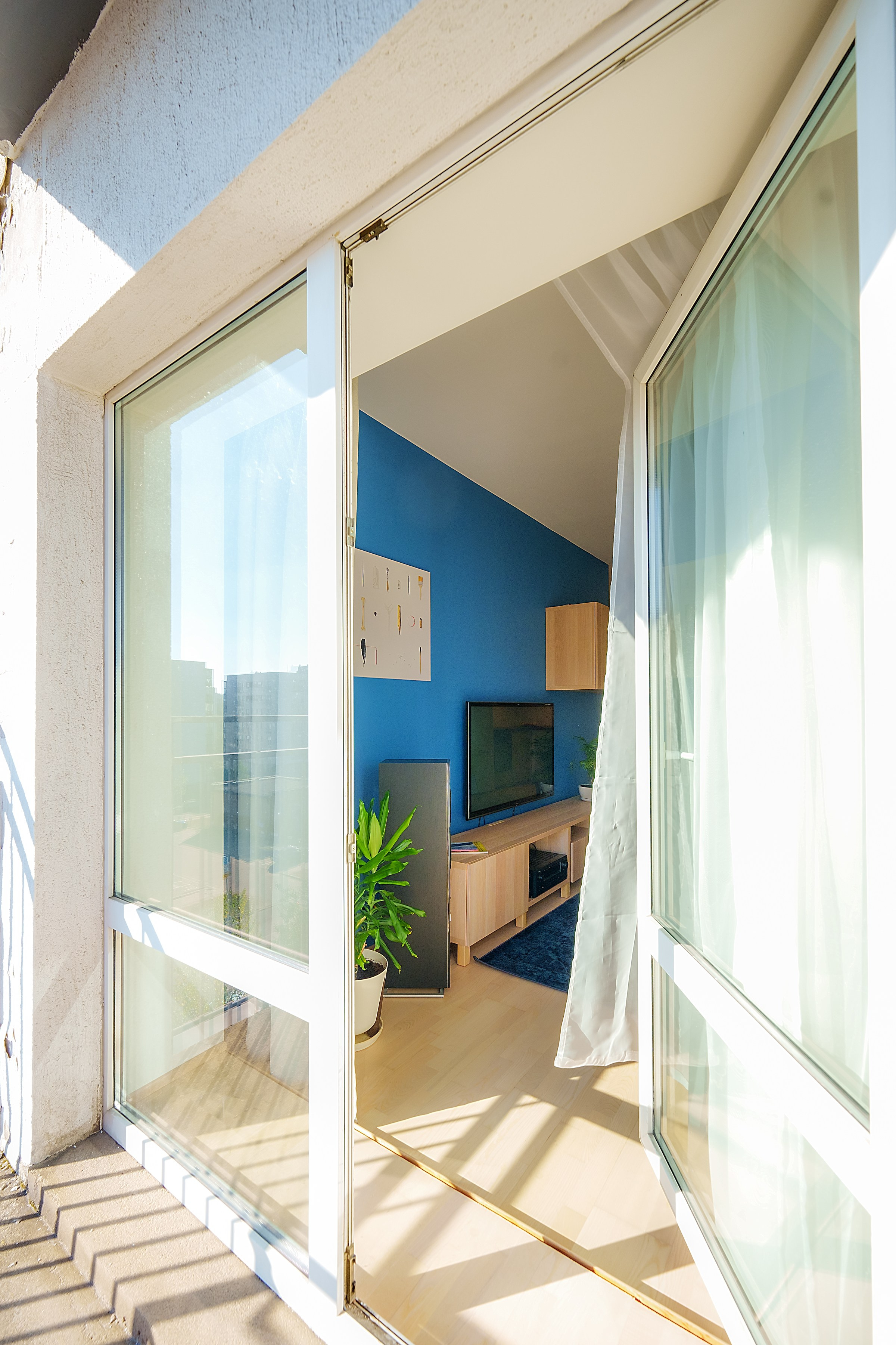 Ladygos g. 1. Elina Sapiega fotografė Vilniuje