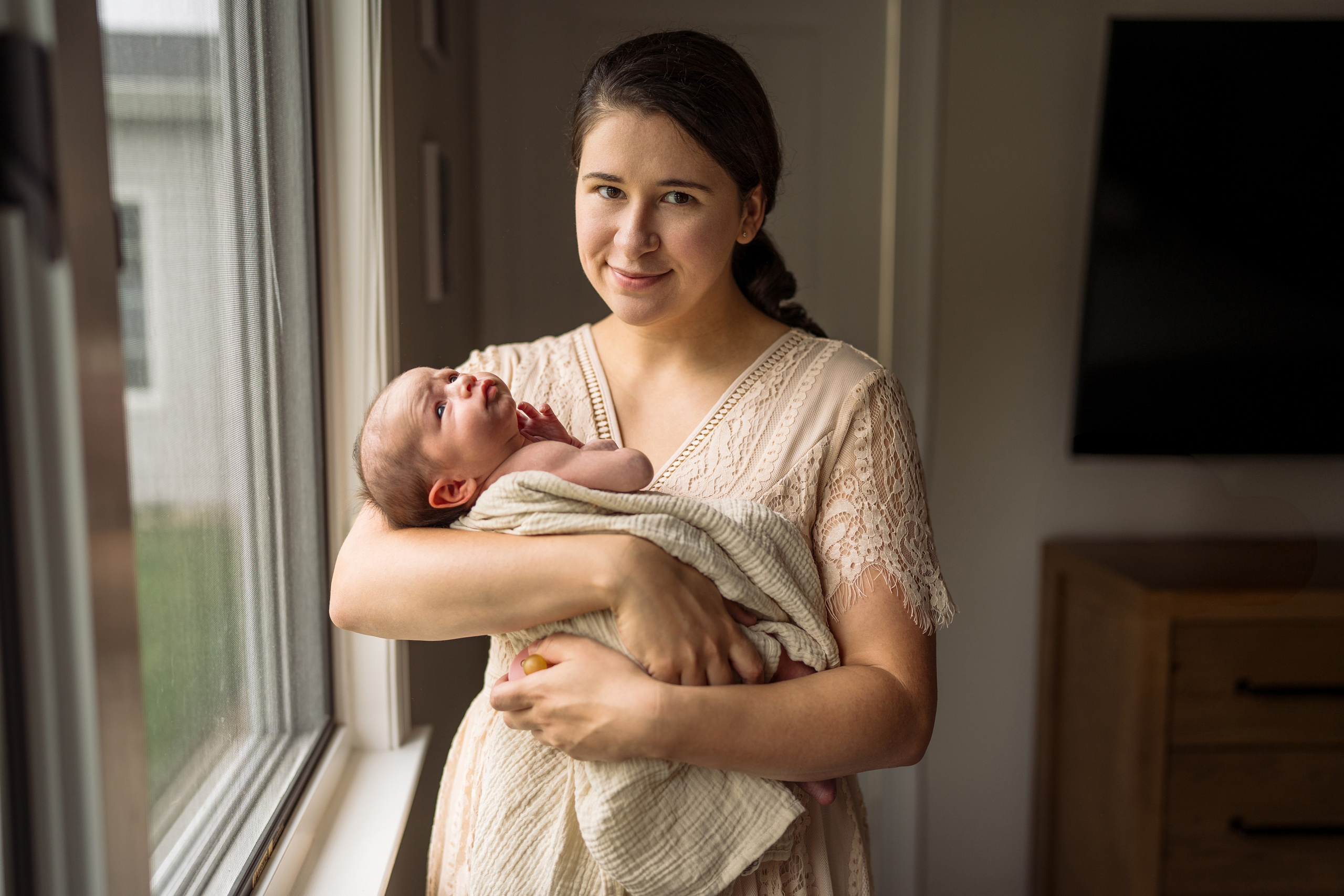 Minimalist Newborn Photography – Timeless & Elegant. Alisa Tant — Family and newborn photographer Bucks County, Montgomery county, Philadelphia, NJ