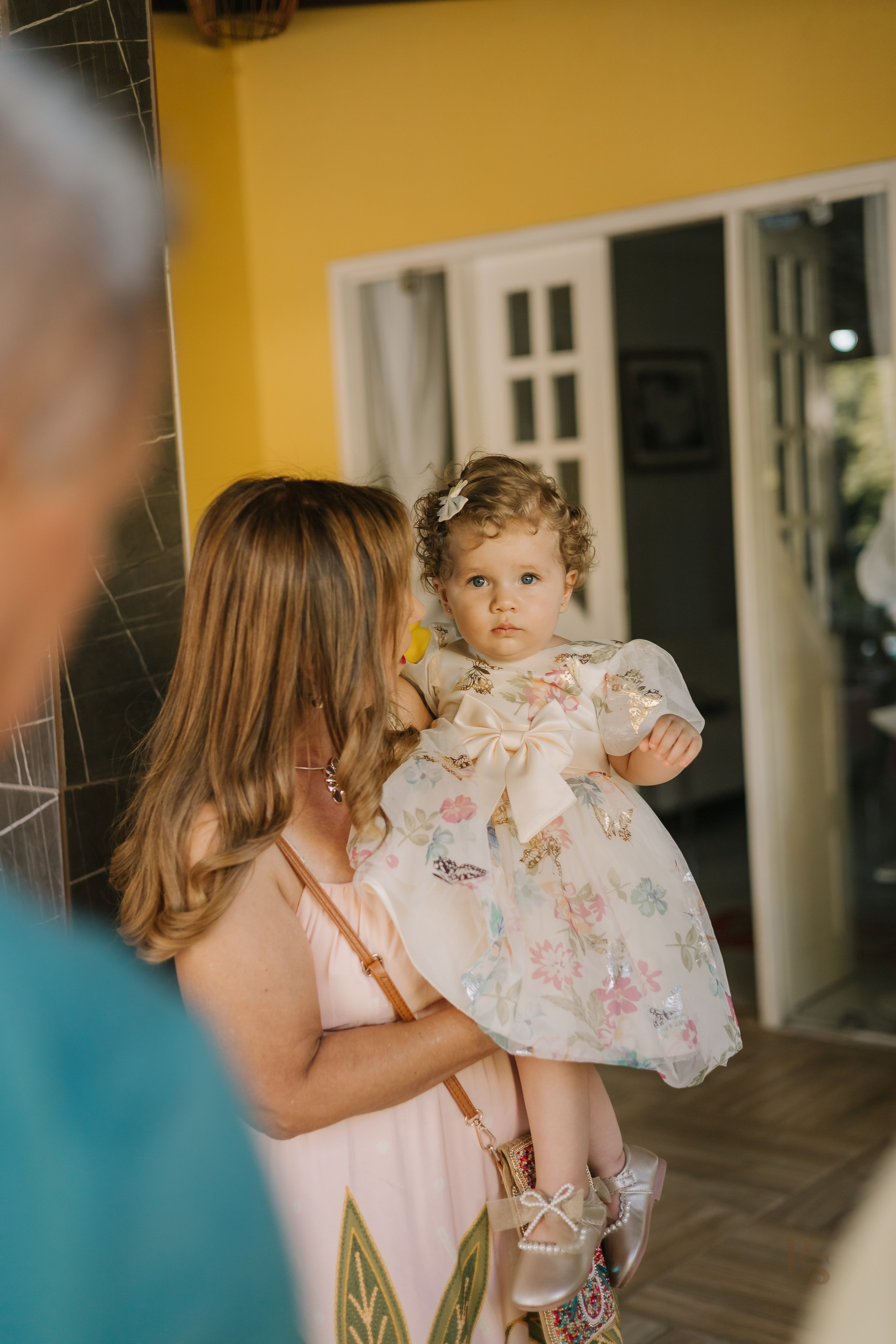 Aurora — 1 ano. Fotógrafo Richard Silvestre — Casamentos na Bahia