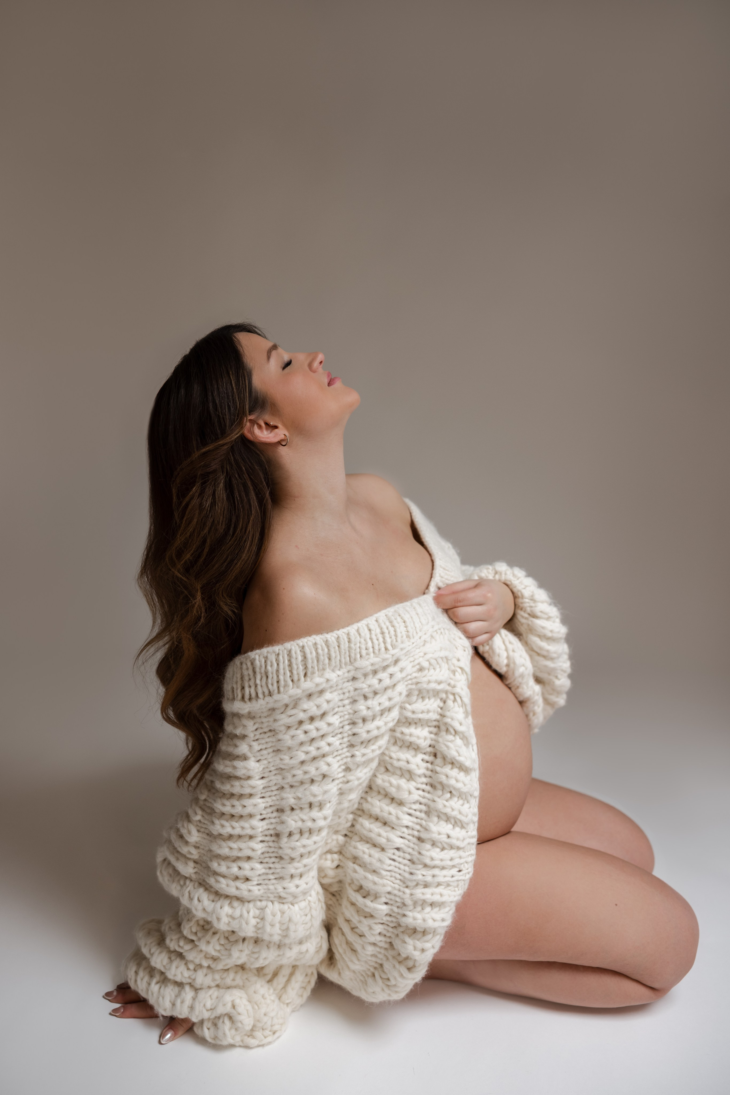 Babybauchshooting. Neugeborenenfotografie Pforzheim Katharina Jozic