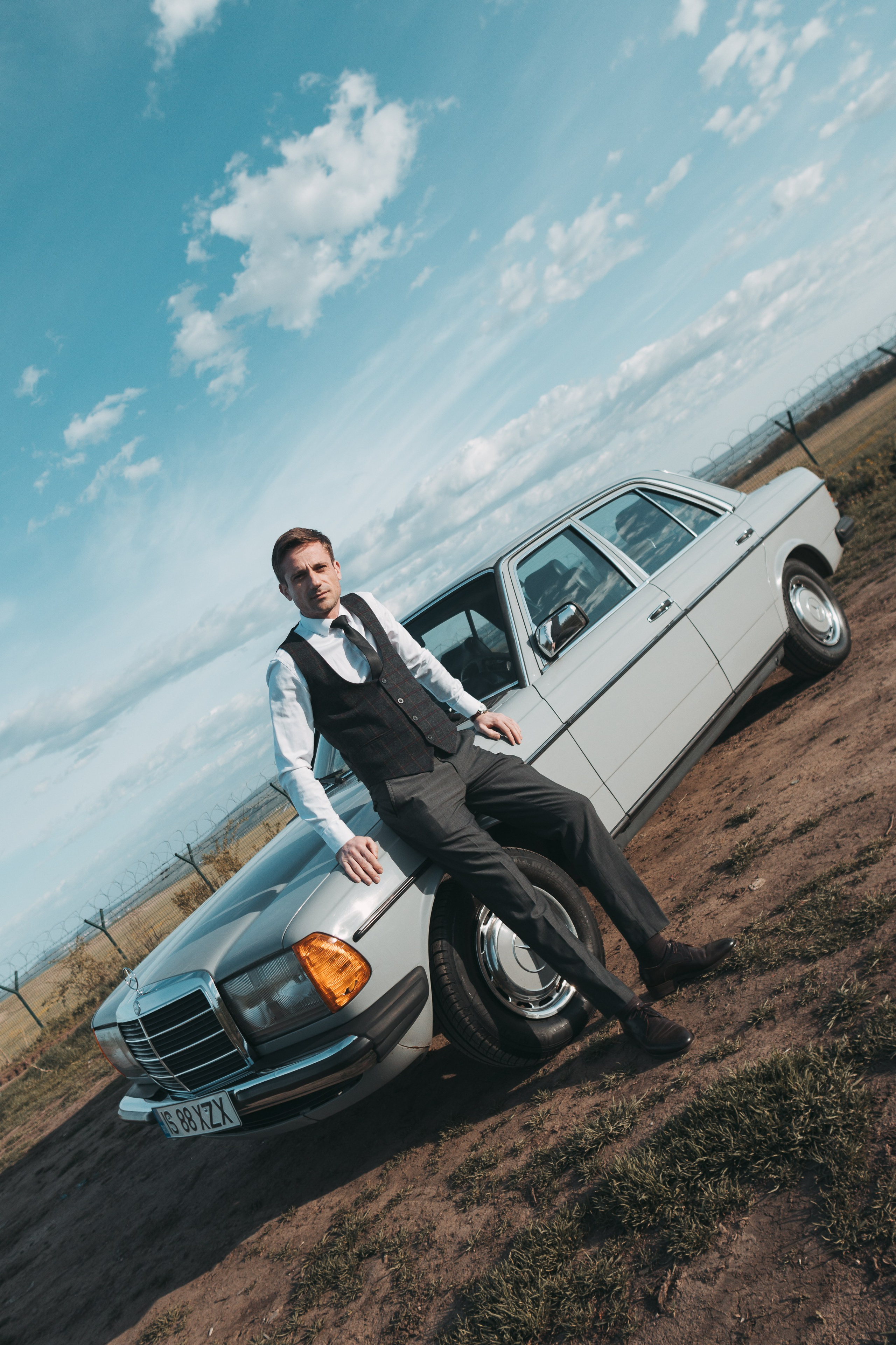 Cars and roads. Fotograf Videograf Evenimente Iași - Storytelling, Business, Albume Absolvire