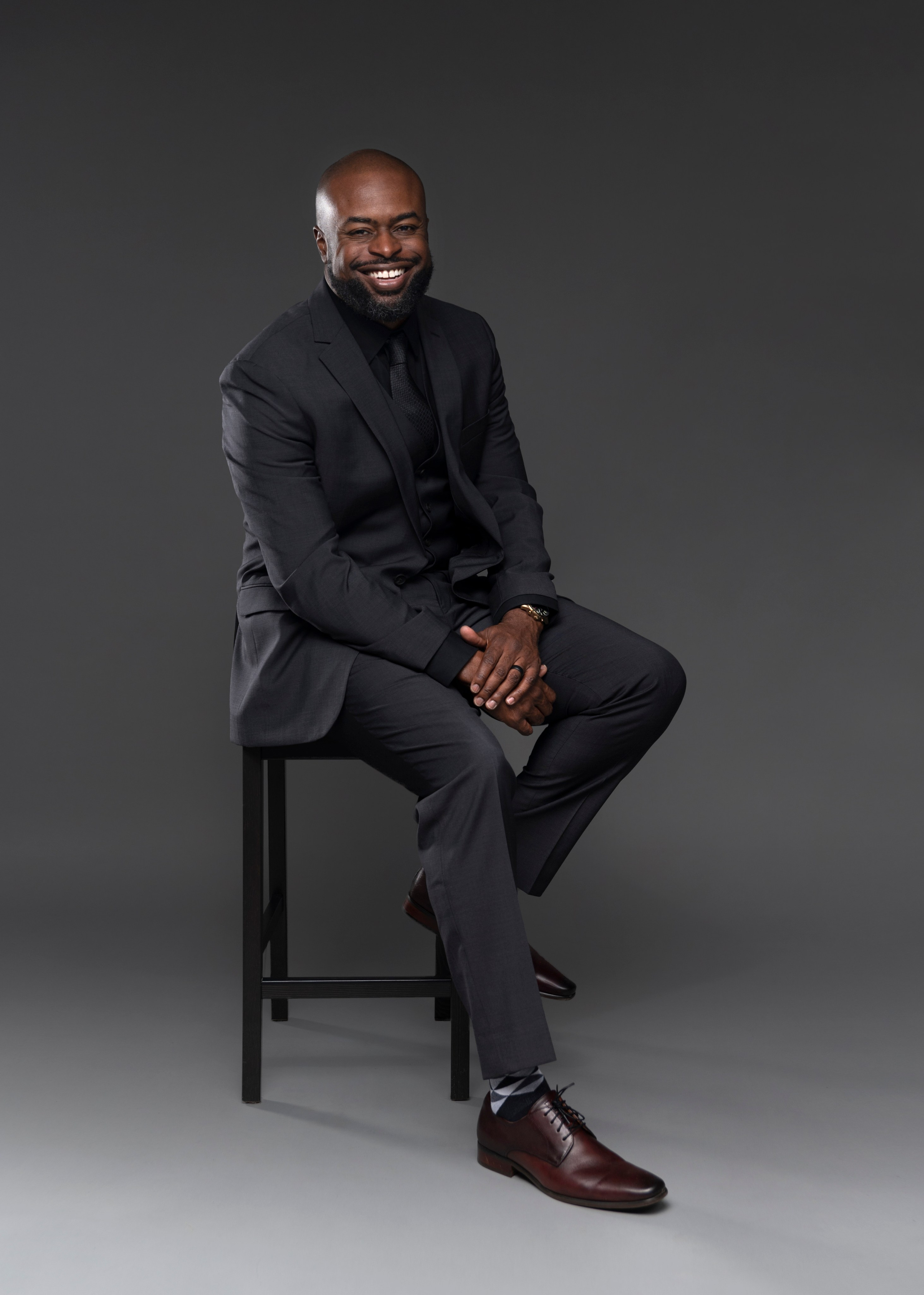 Family portrait at “Alice Green” studio. Portrait, kids and family photographer in Wesley Chapel Alina Alice Osipova