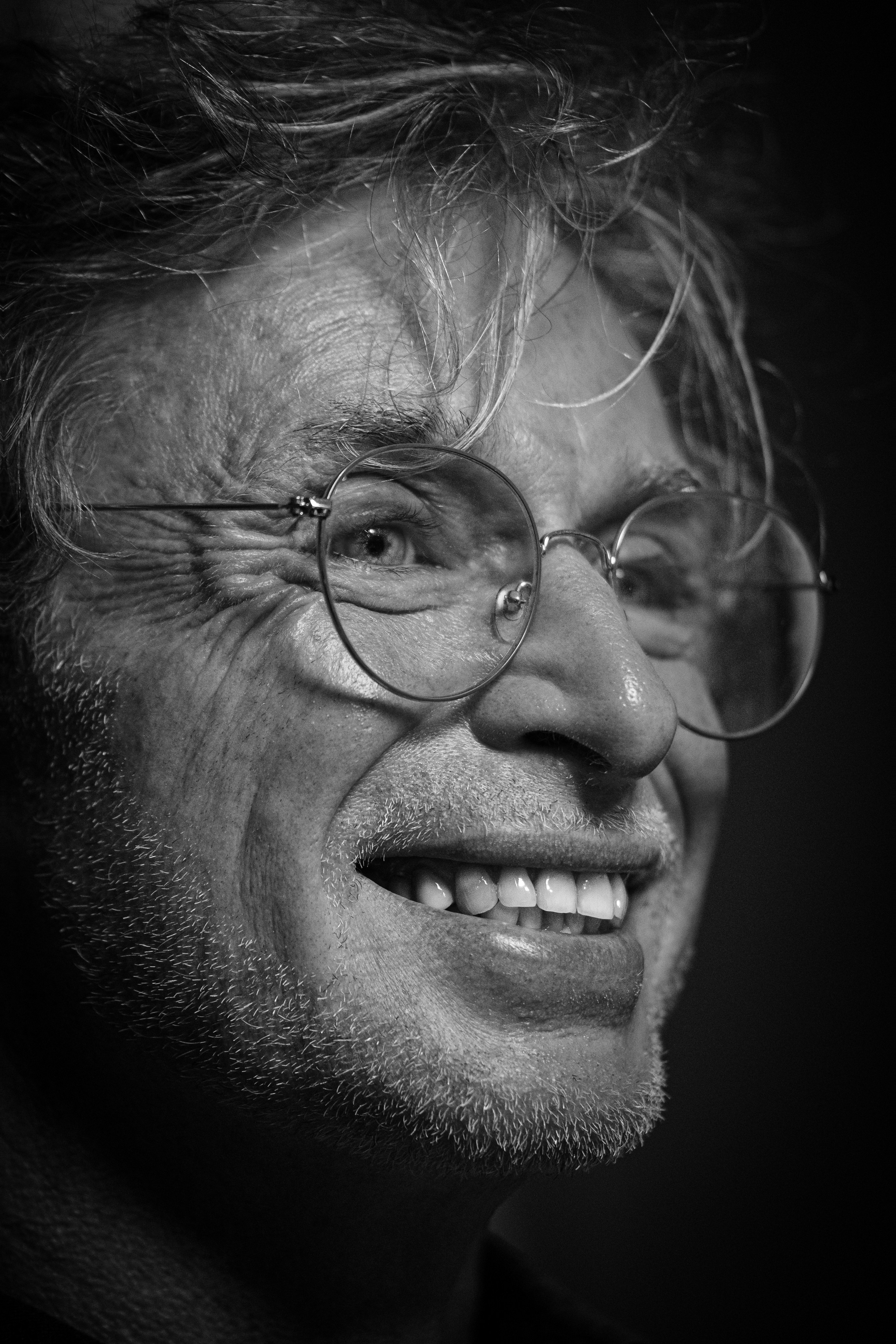 PORTRAIT. Middle East Photo Agency — Photography & Event Magnets — סוכנות צילום והדפסת מגנטים לאירועים