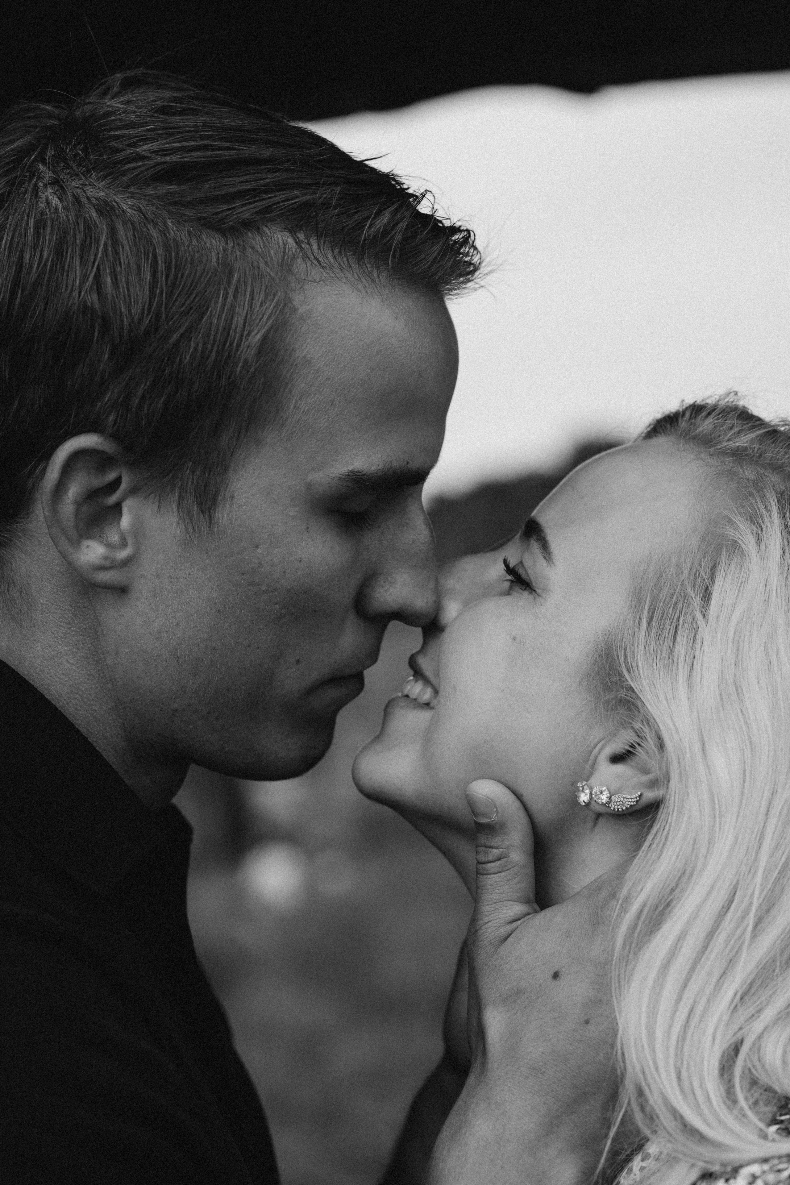 I&T. Wedding and potrait photographer in Helsinki Vickan O