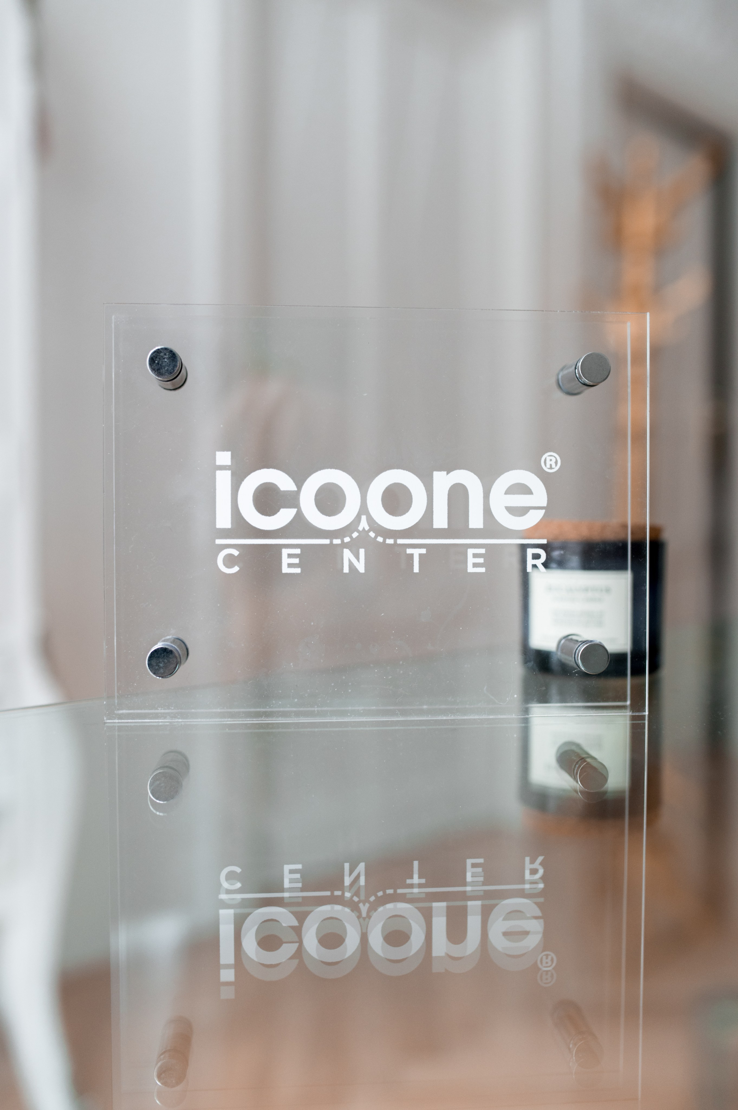 Saint Monica beauty studio in Prague. ANNA-MARIA PHOTO CONTENT CREATOR — фотограф, эстет, художник и визуальный эксперт в Instagram, работающий в Праге