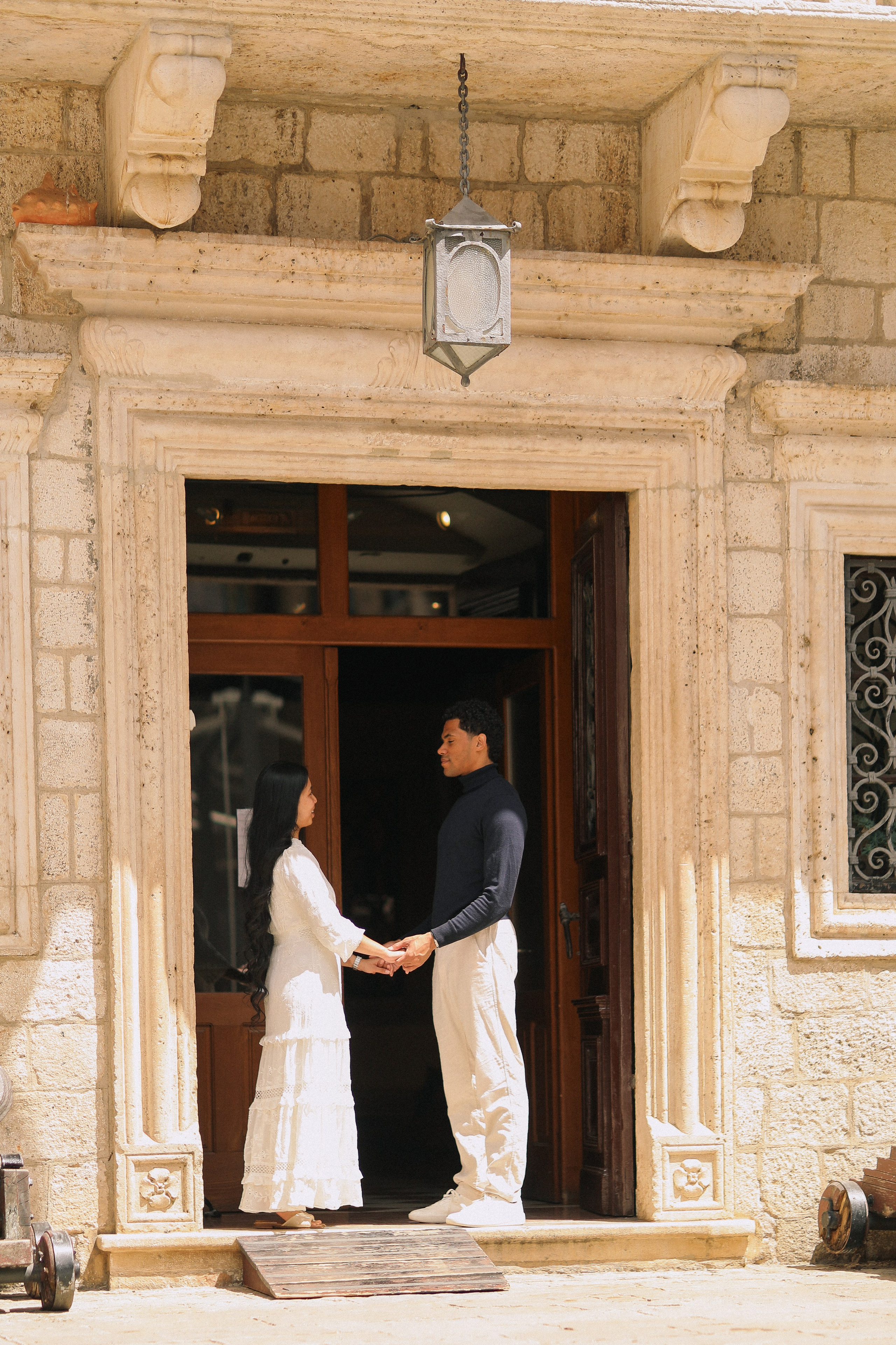 Love Story in Kotor. Destination Wedding Photographer in Montenegro & Europe — Valeriya Komar
