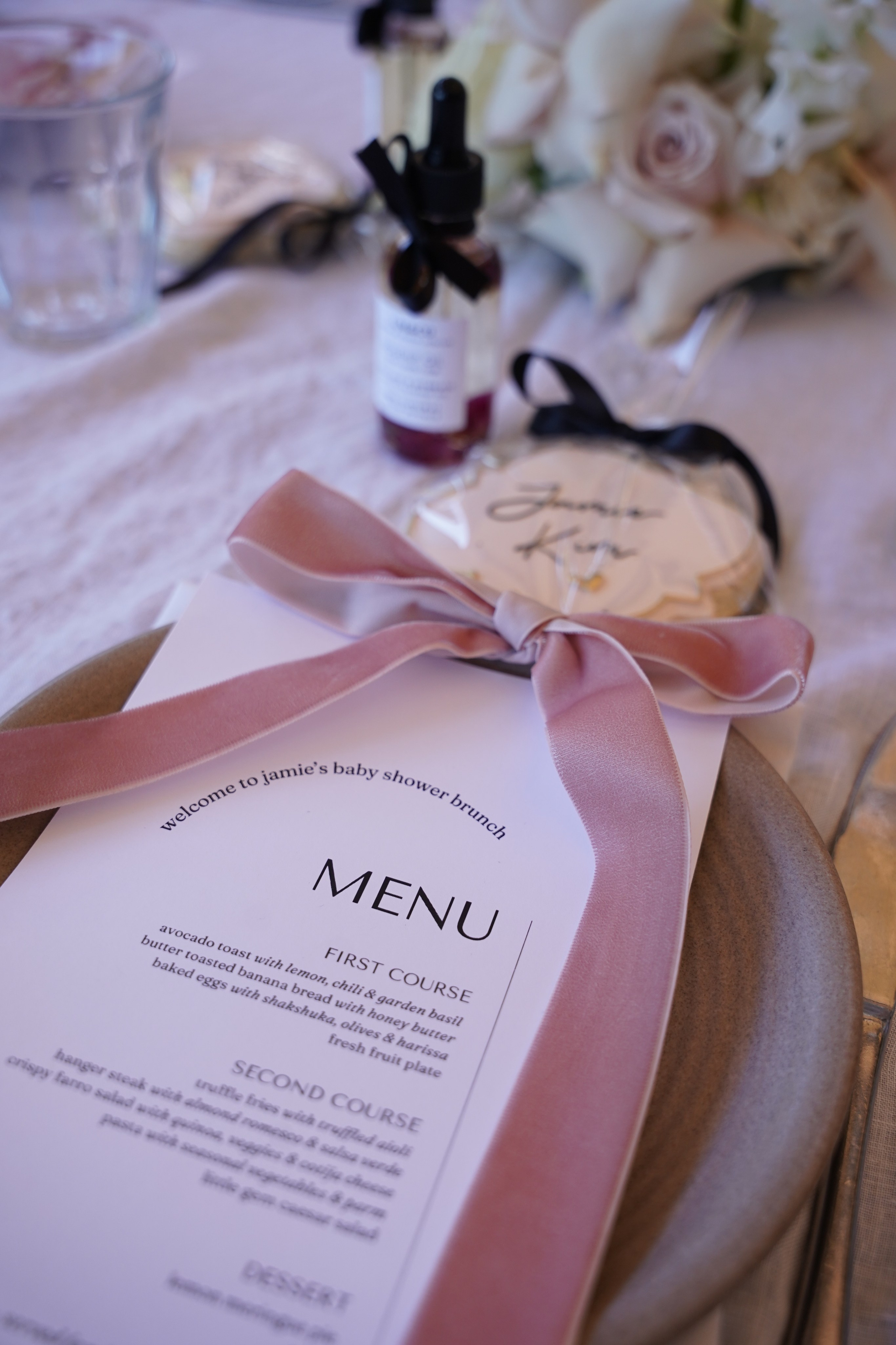 Event photographer. Photographer for baby showers. Baby shower photographer. Birthday photographer. 