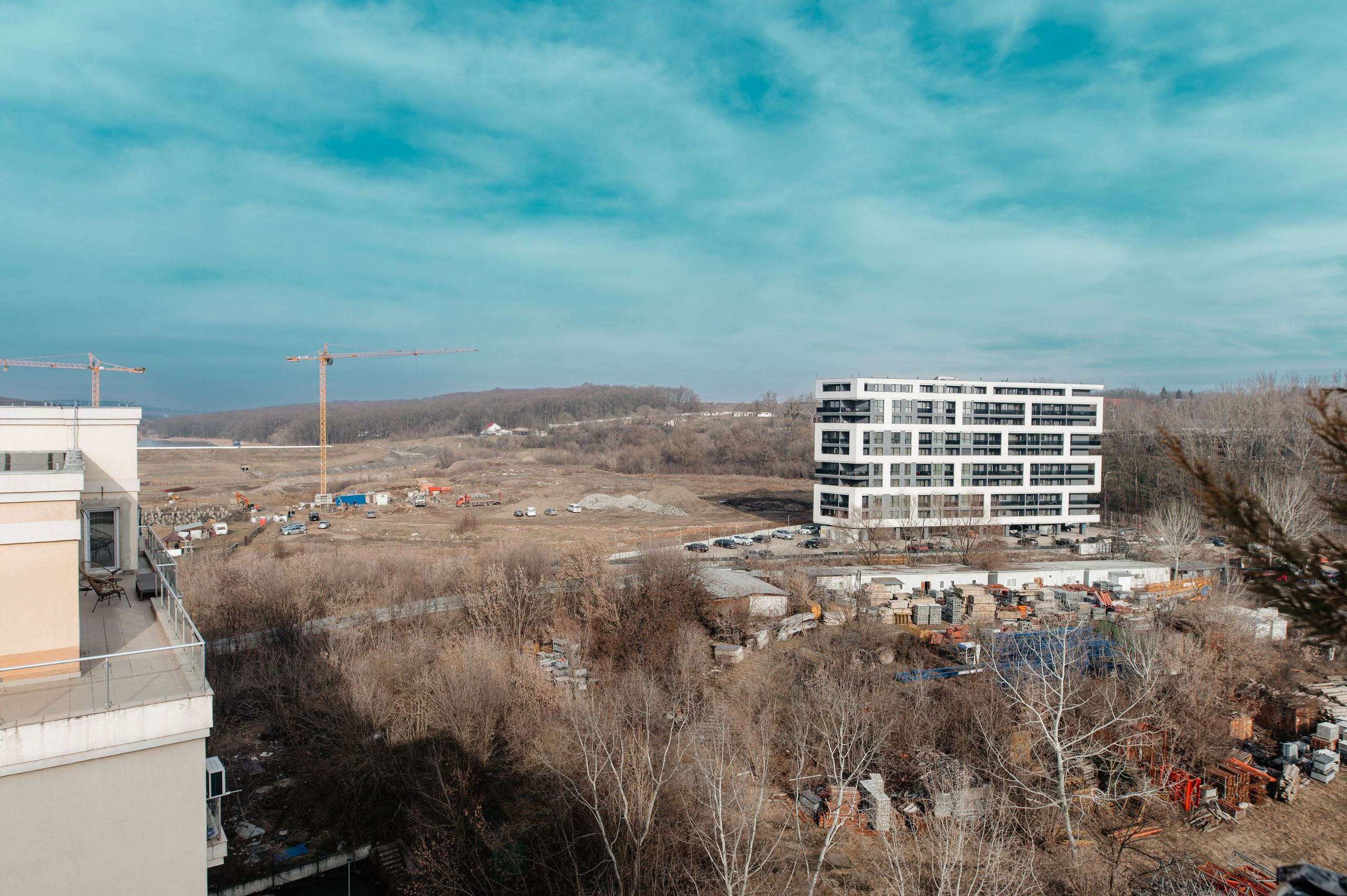 Proiecte Imobiliare. Iustin Olariu Films