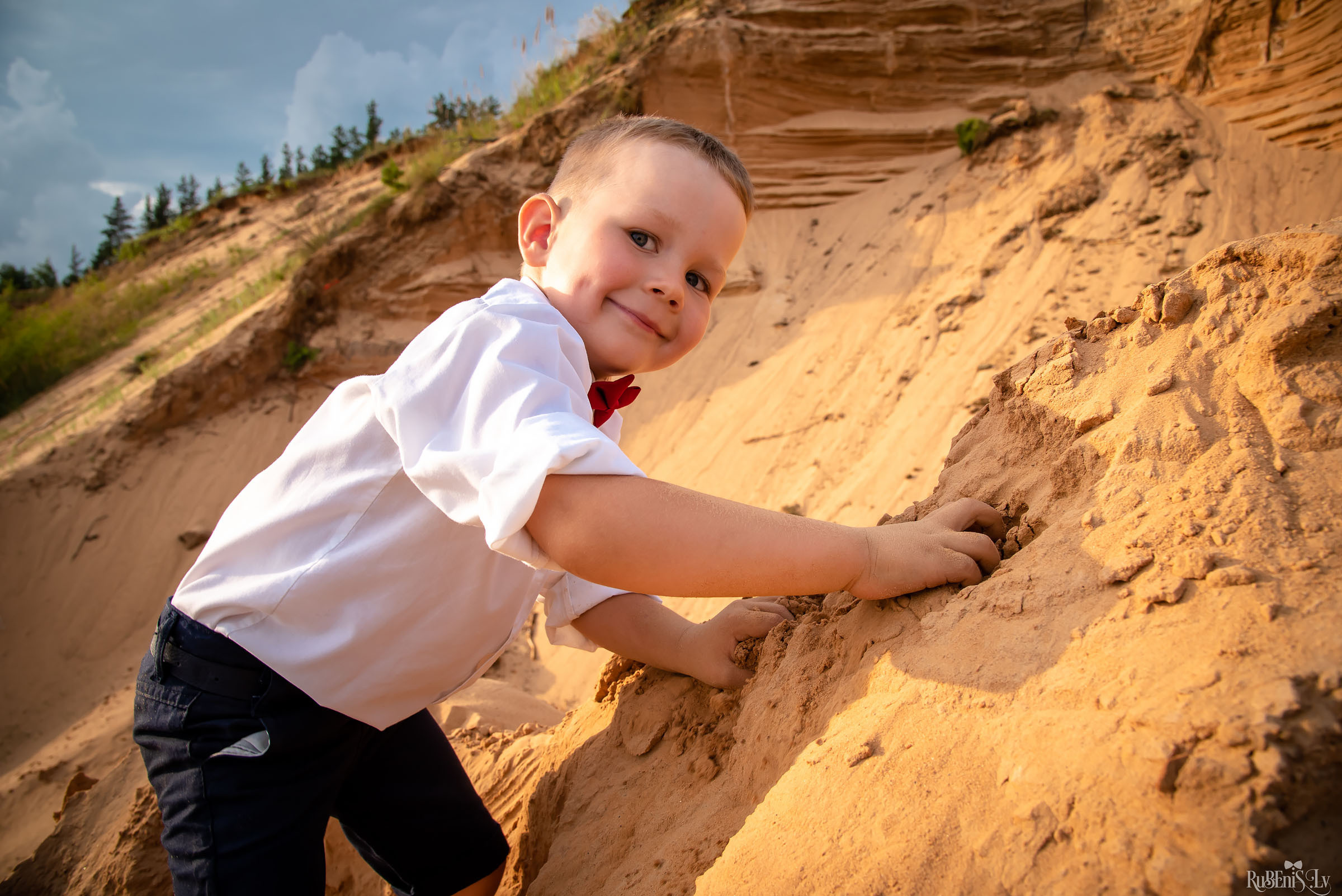 Fotogrāfs Romualds Rubenis un Artemijs Stašāns