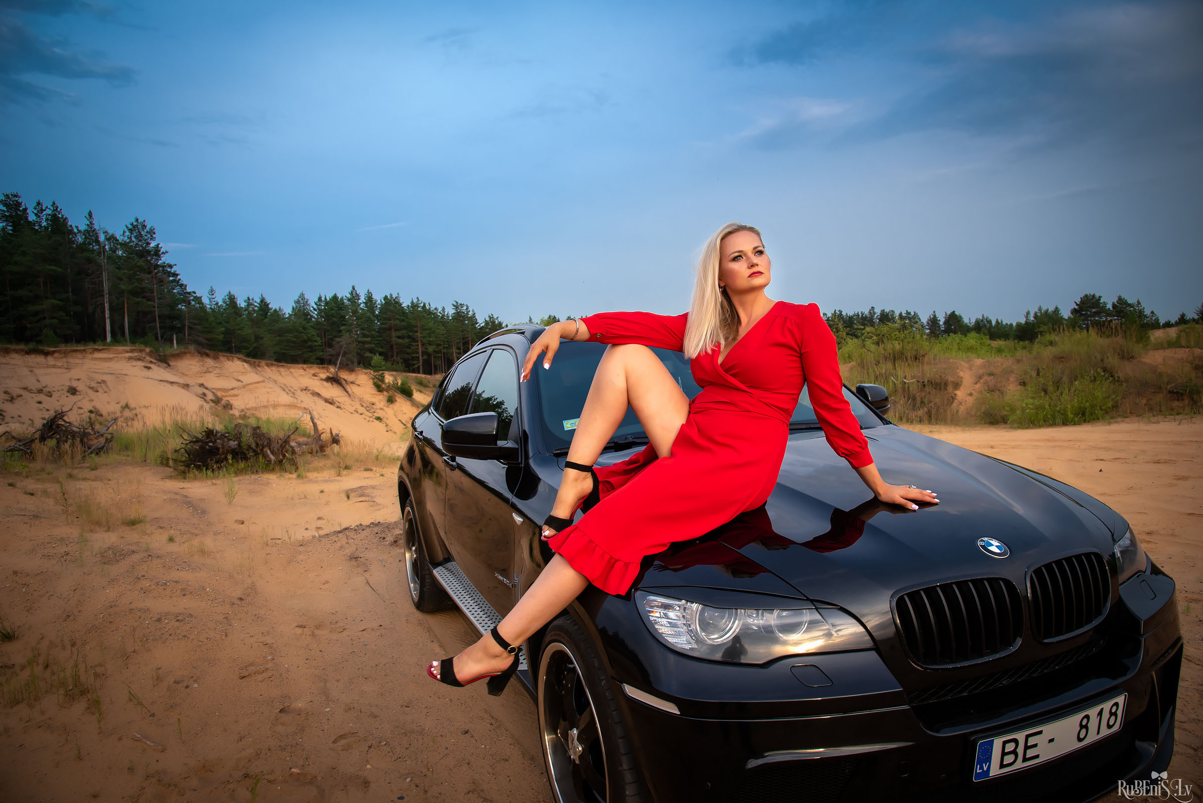 Fotogrāfs Romualds Rubenis un Artemijs Stašāns