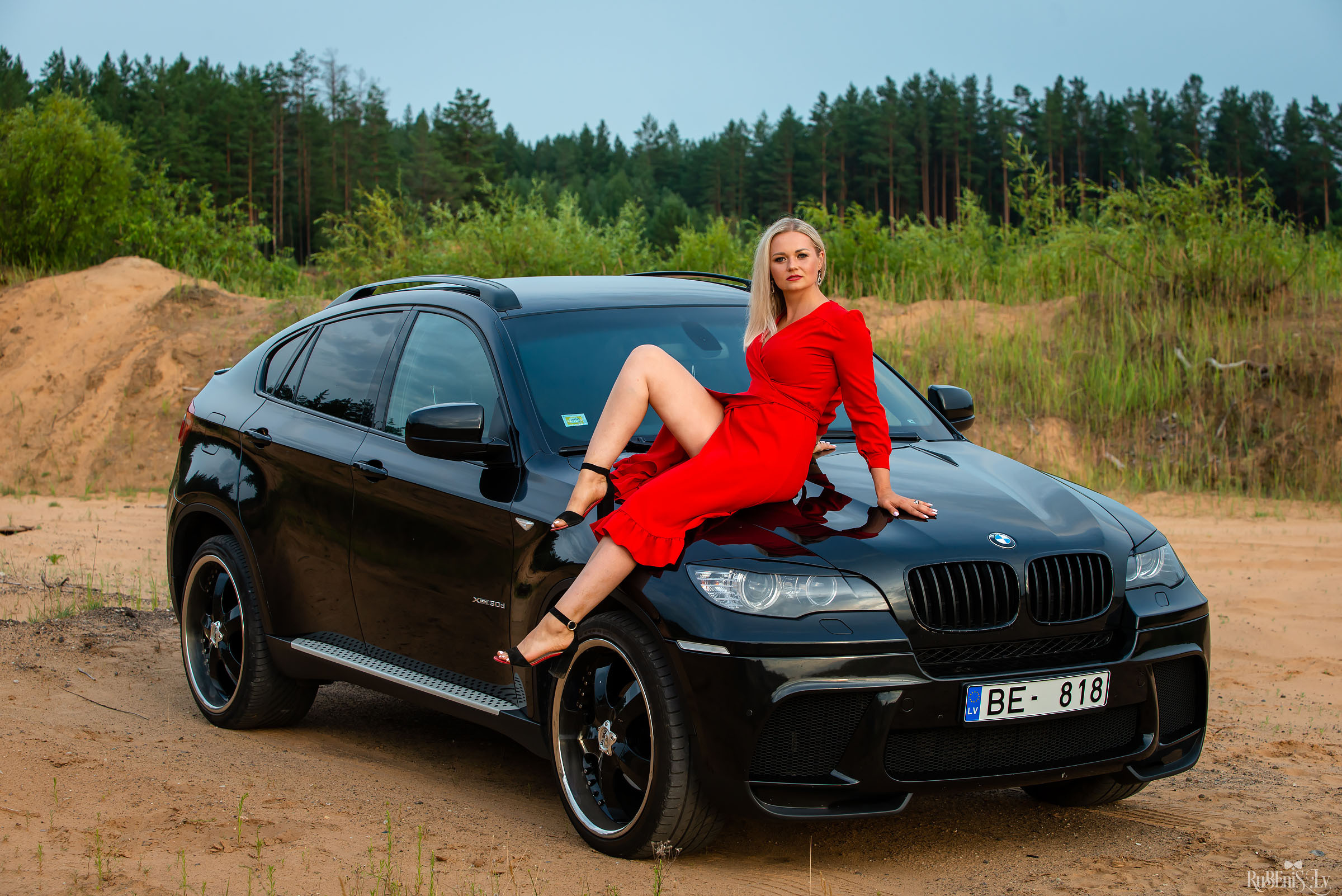 Fotogrāfs Romualds Rubenis un Artemijs Stašāns