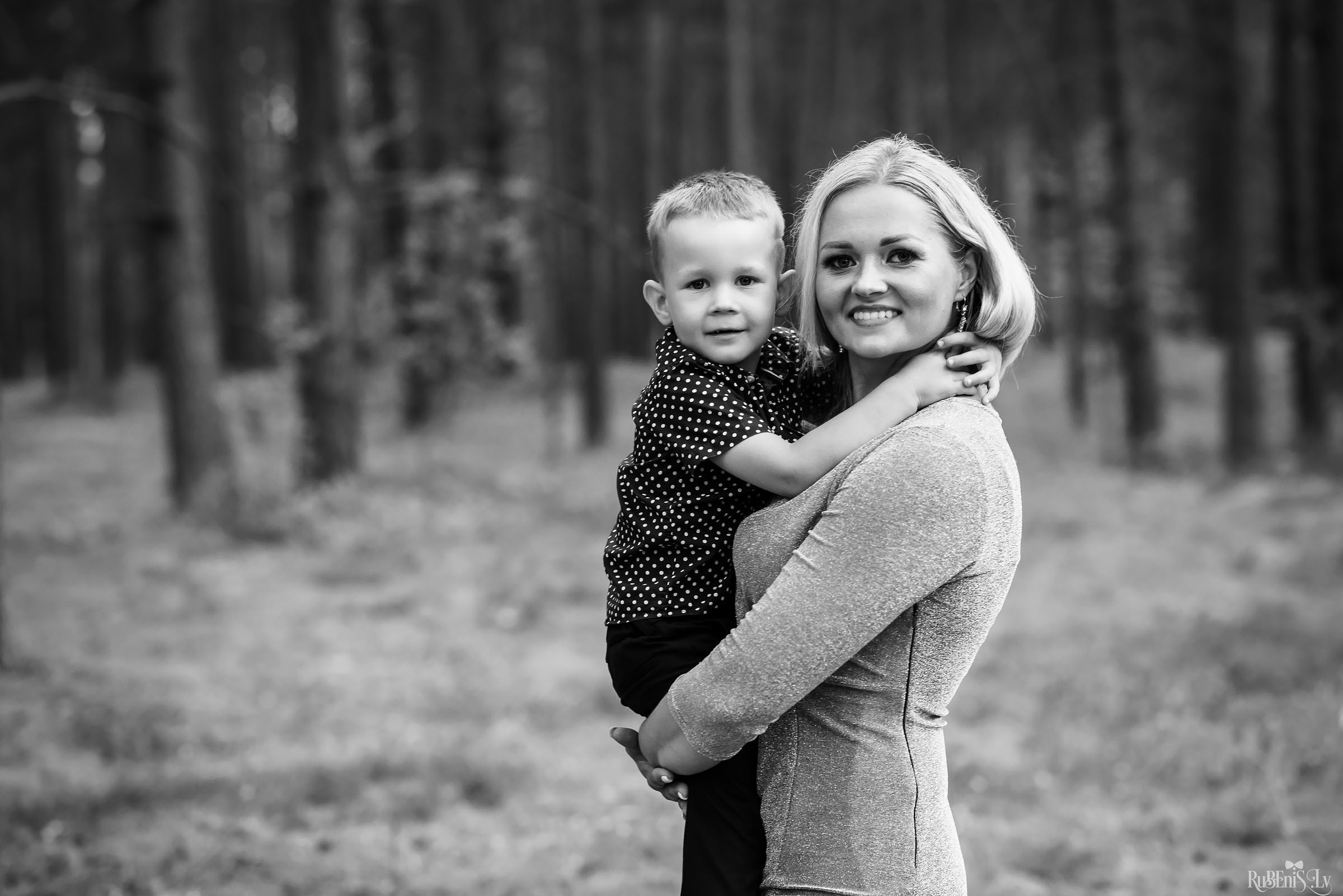 Fotogrāfs Romualds Rubenis un Artemijs Stašāns