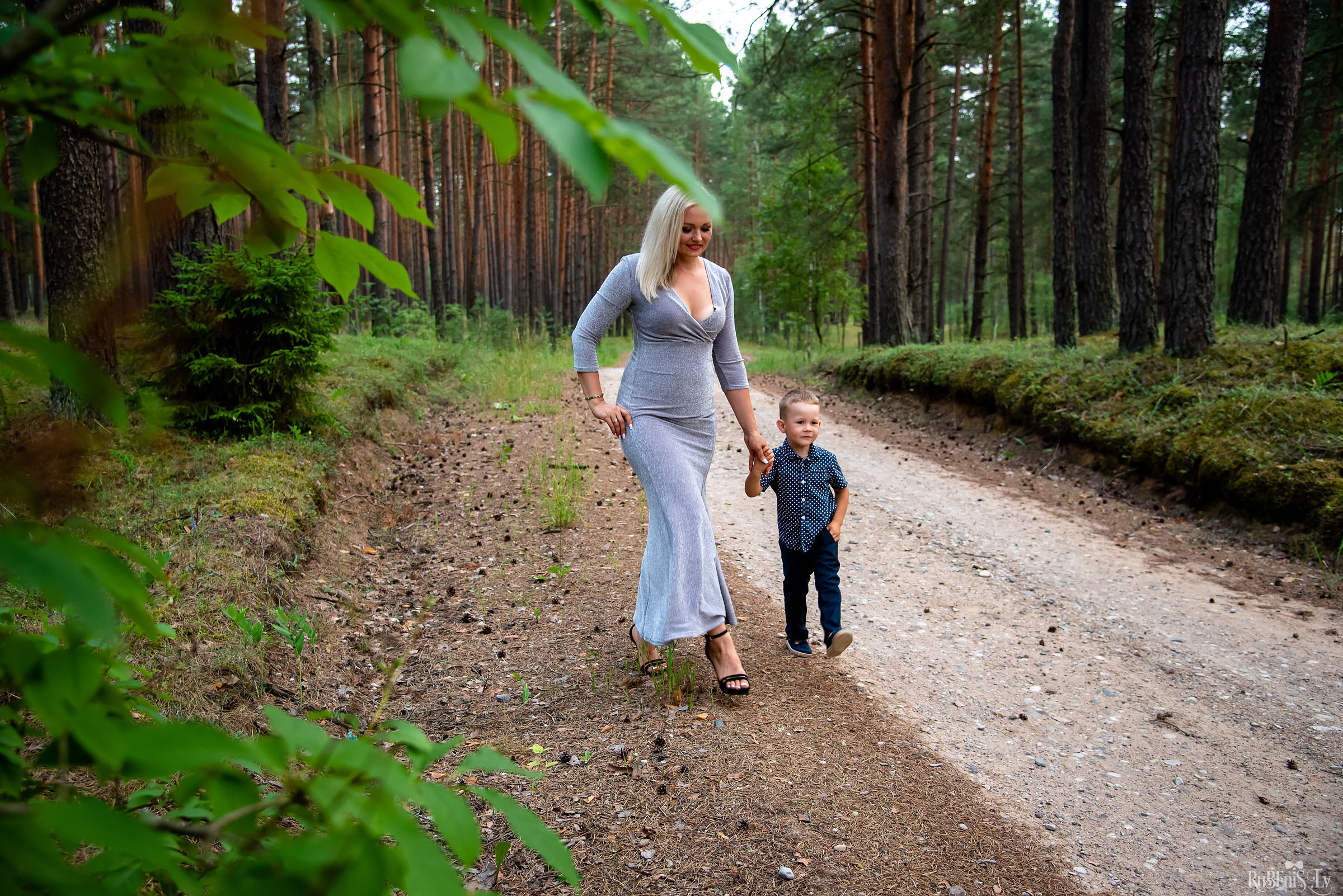 Fotogrāfs Romualds Rubenis un Artemijs Stašāns