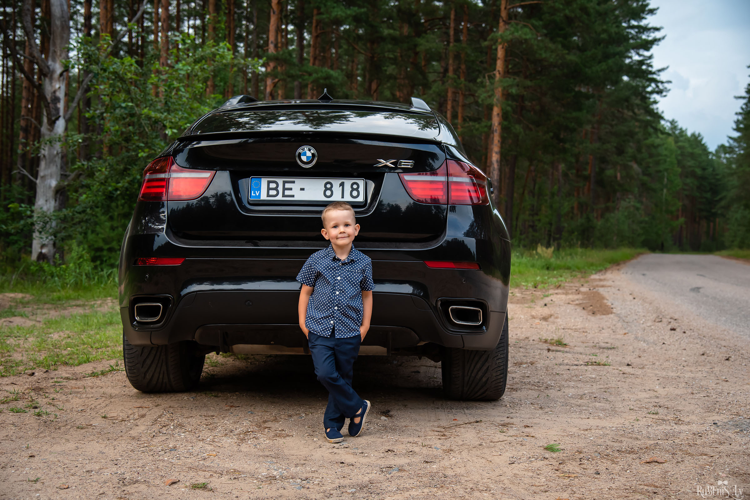 Fotogrāfs Romualds Rubenis un Artemijs Stašāns
