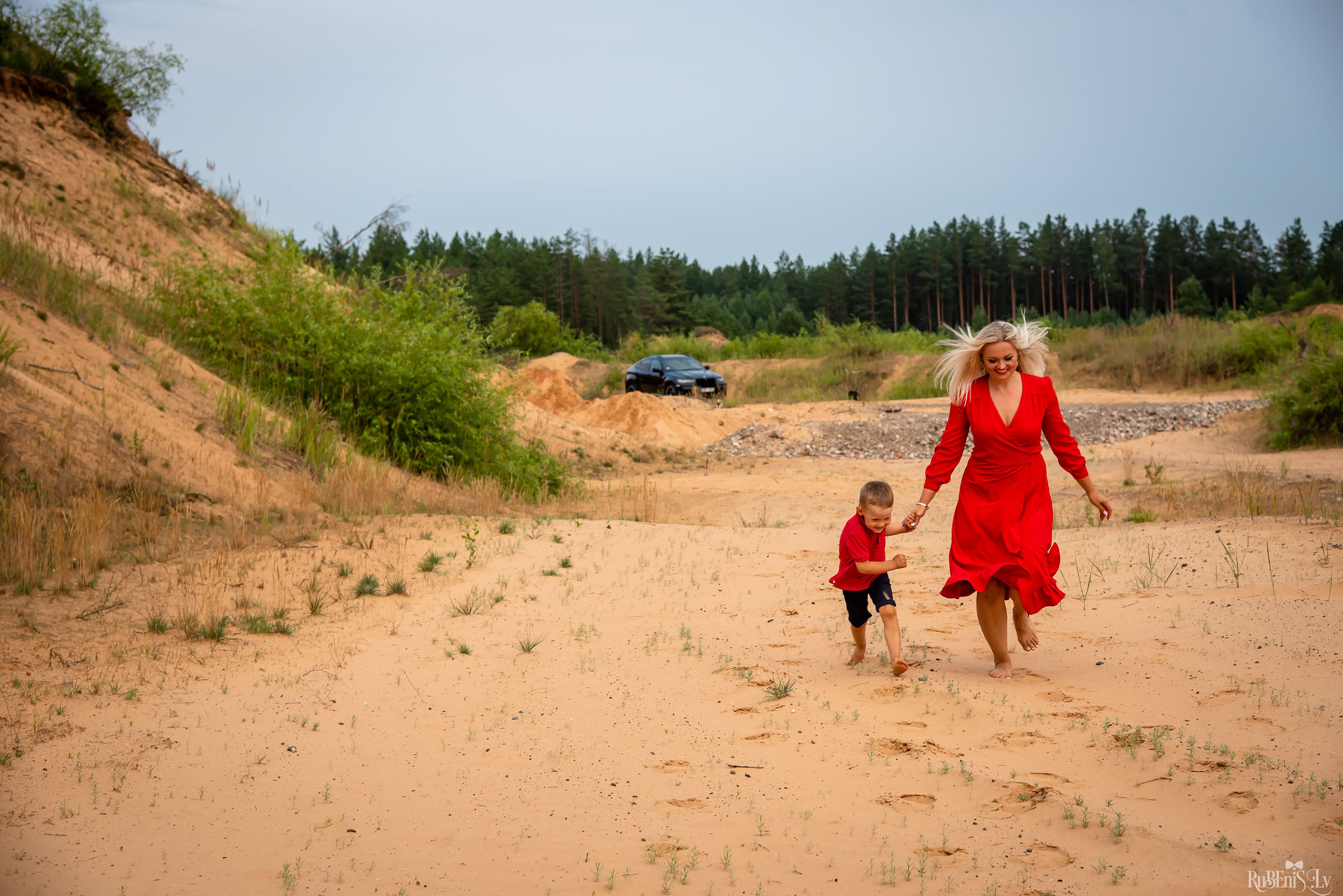Fotogrāfs Romualds Rubenis un Artemijs Stašāns