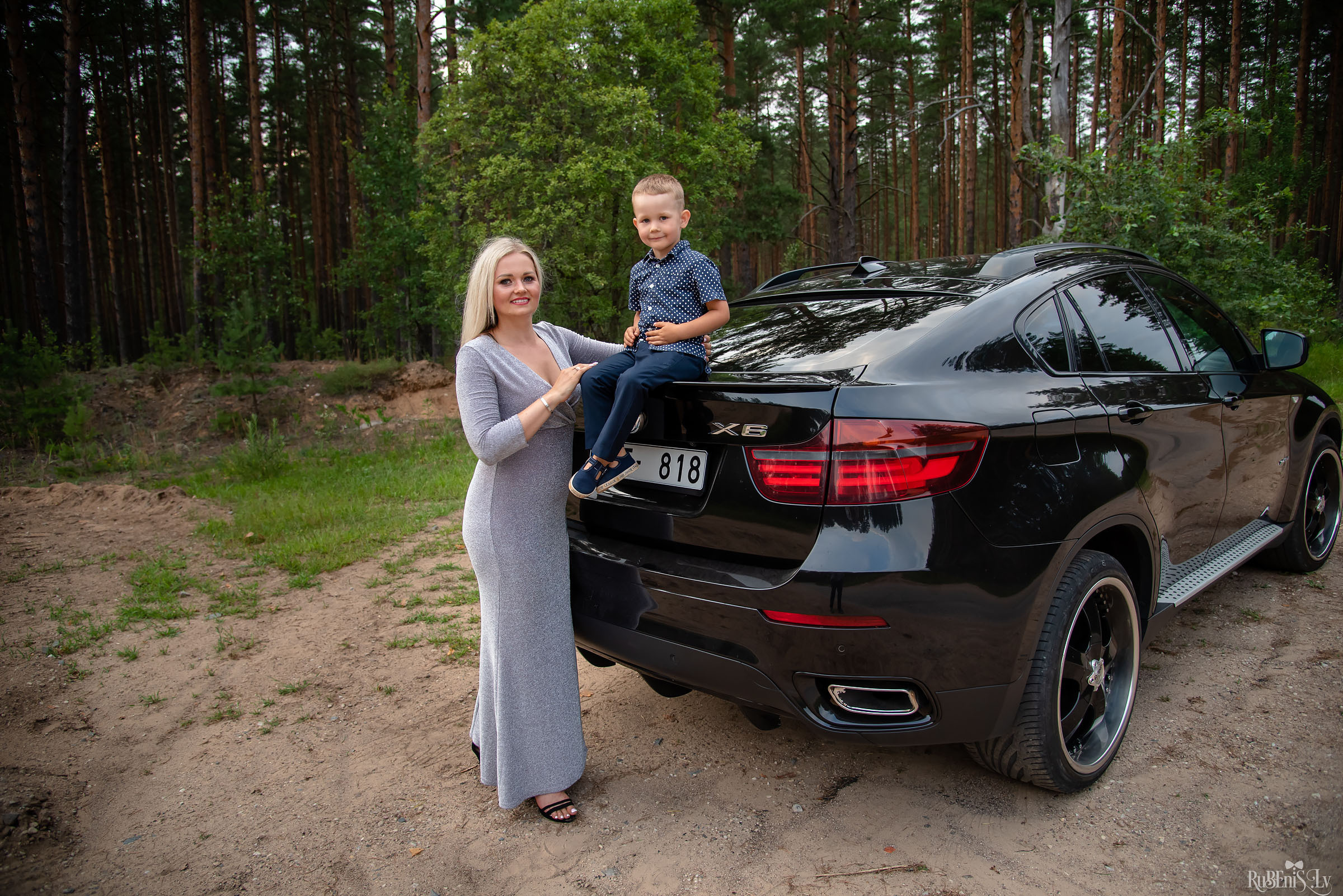 Fotogrāfs Romualds Rubenis un Artemijs Stašāns