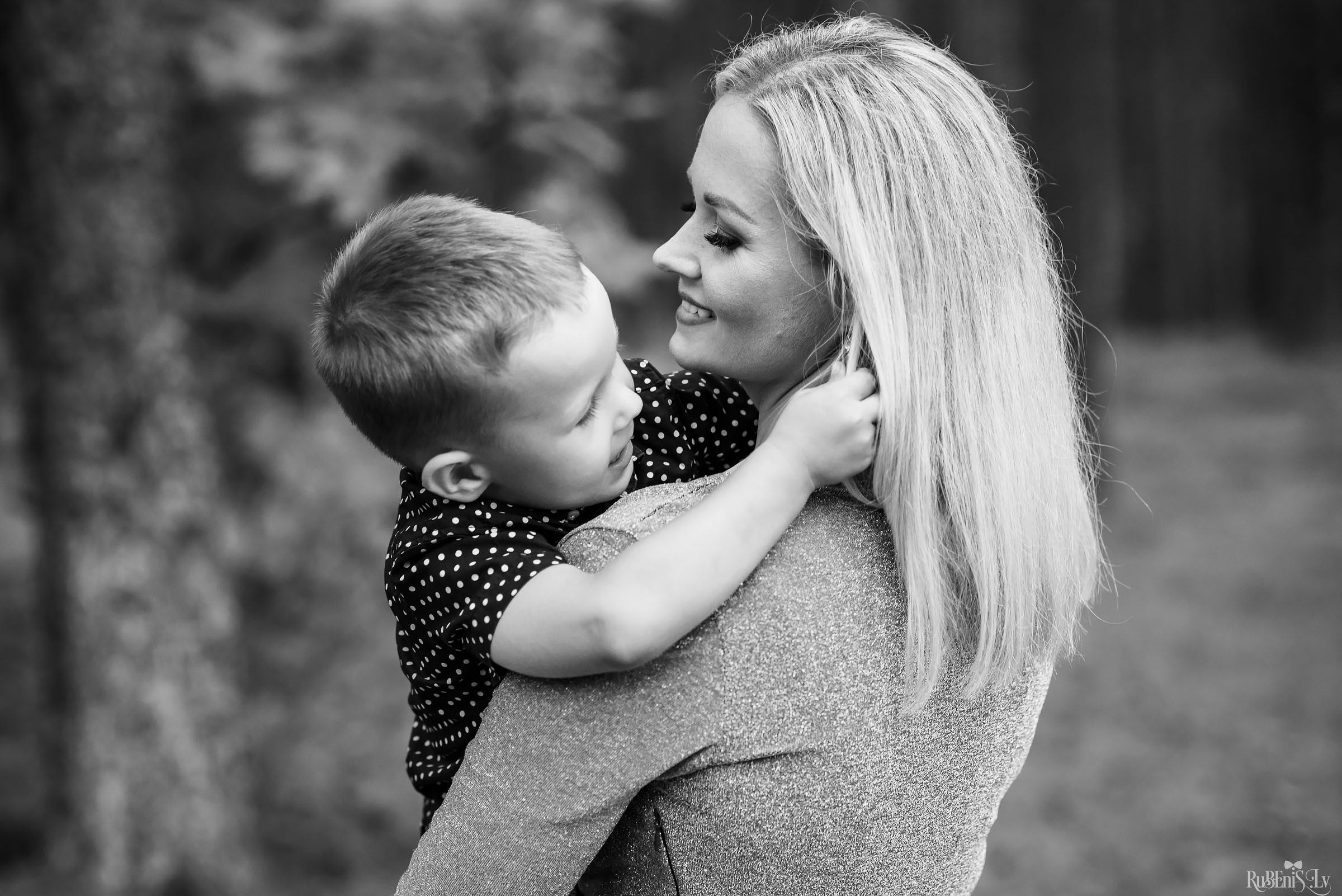 Fotogrāfs Romualds Rubenis un Artemijs Stašāns