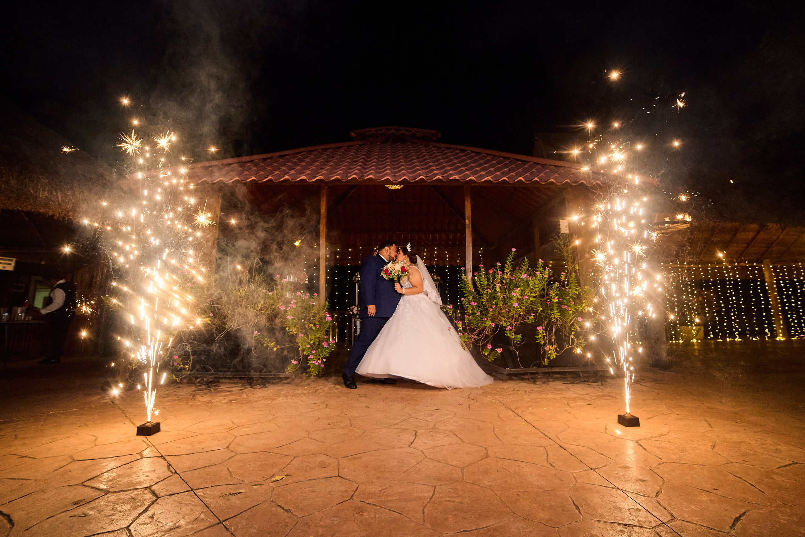 V & M. Christian Ku fotógrafo en Mérida, Yucatán