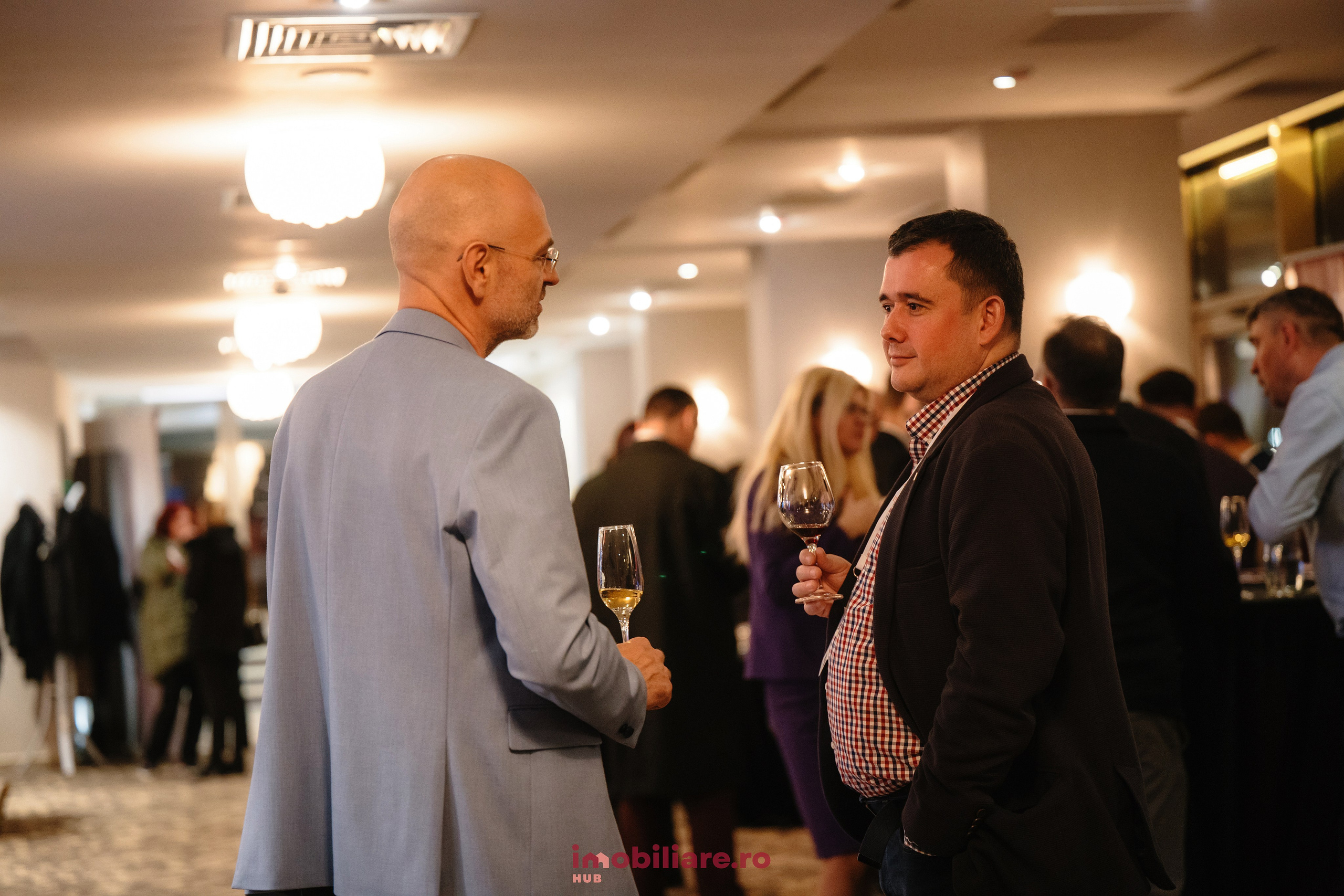 Imobliare HUB. Laurentiu Stefan StoryTeller