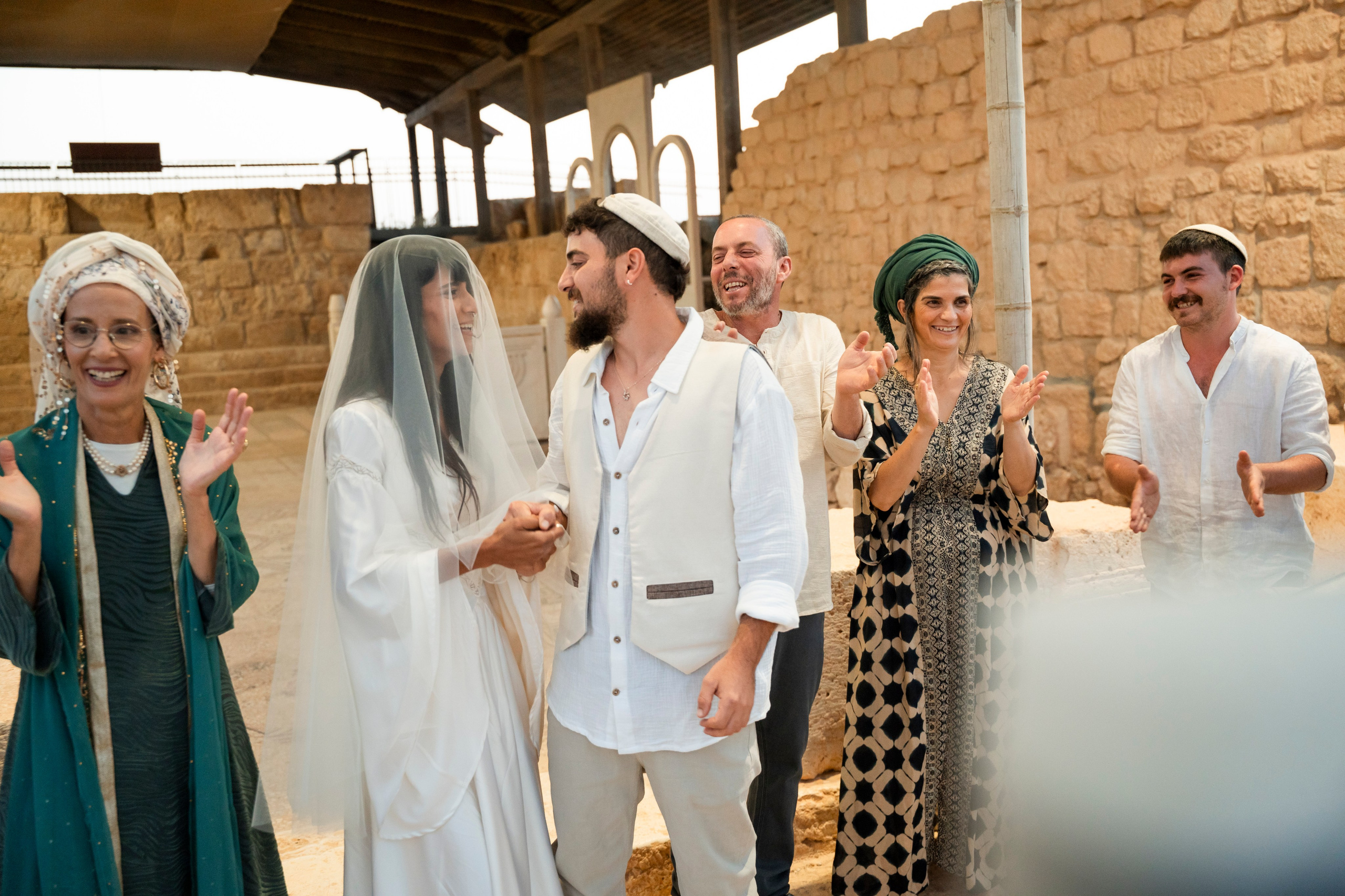 עדן ושלהבת. יוסף מזרחי צילום חתונה, ברית וזוגיות. צלם מקצועי שאוהב להוציא אתכם הכי יפים ברגעים הכי מרגשים