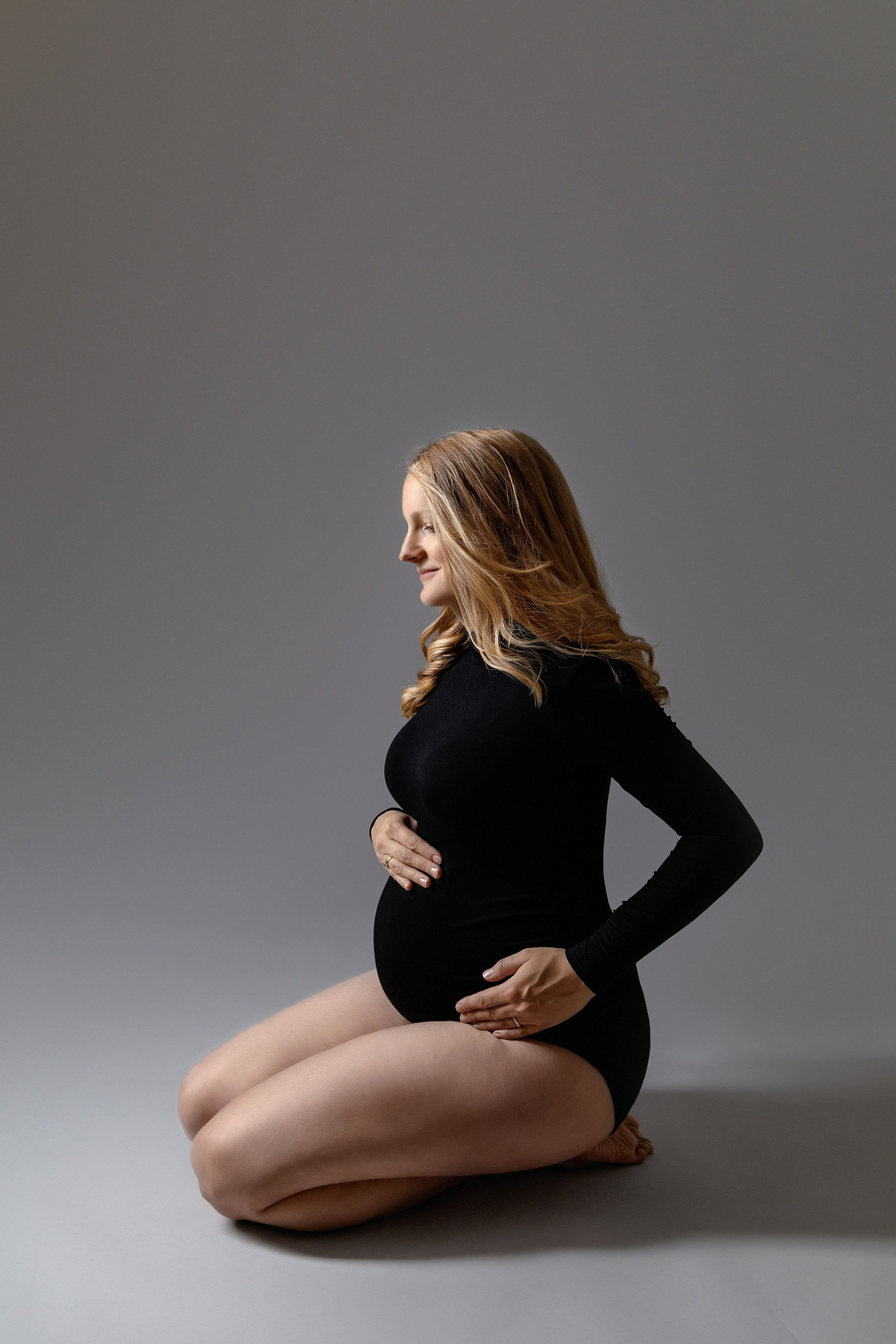 Babybauch. Neugeborene- Schwangerschaft- und Kinder Fotografin in Lehre