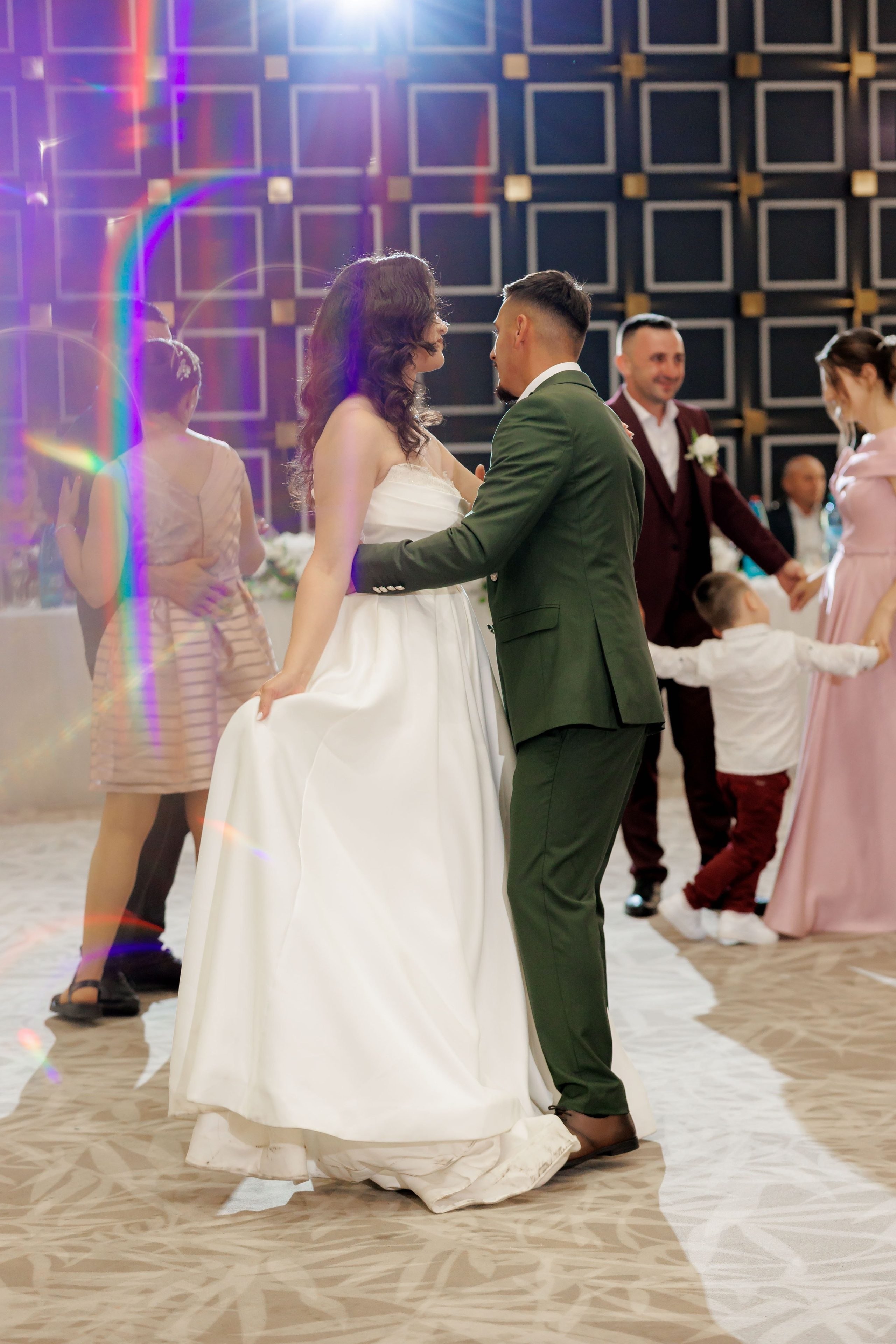 Nunta Nicoleta & Răzvan | Fotografie & Videografie Profesională. Servicii foto-video profesionale, pentru momente de neuitat