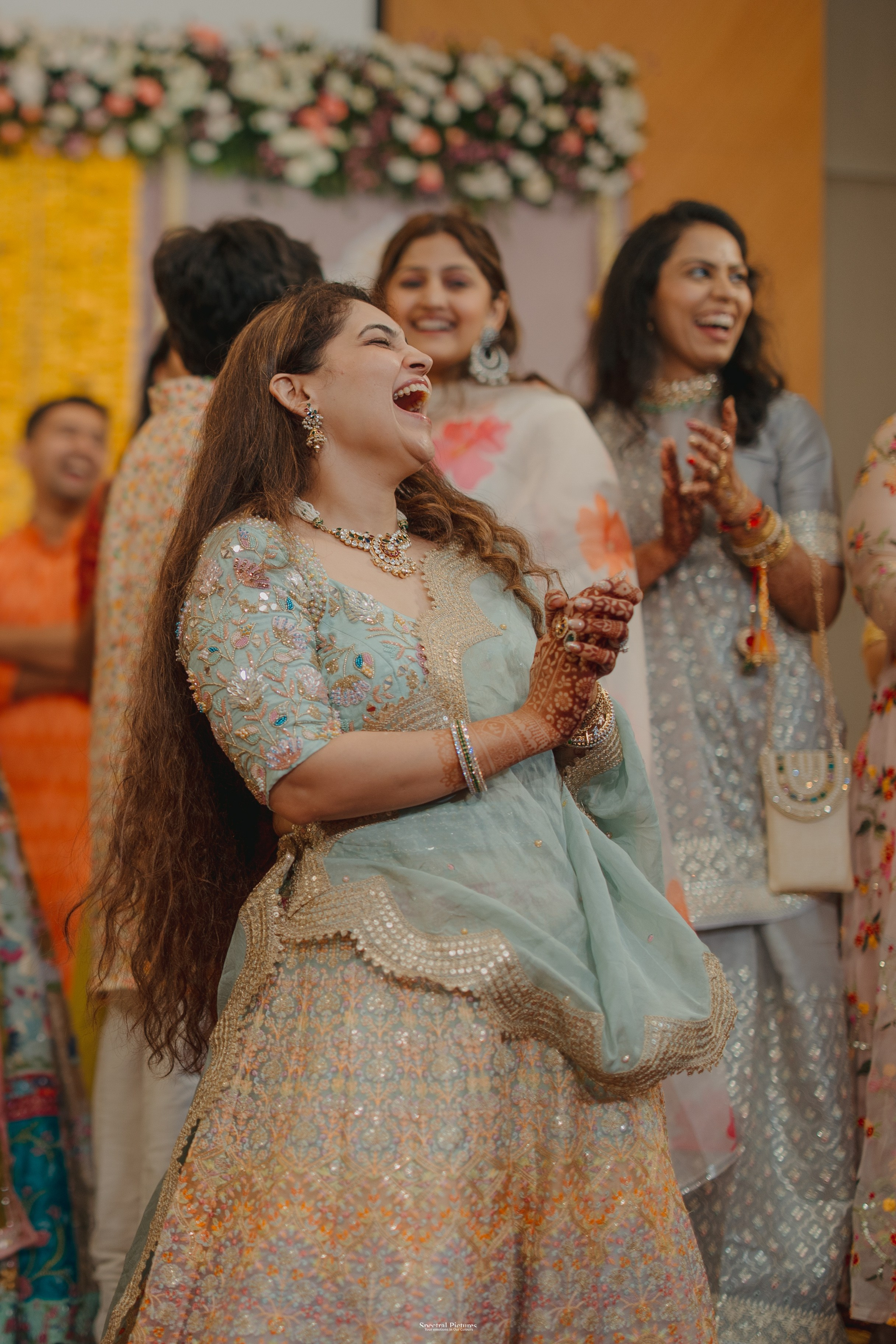 #ADIकीAESHहै