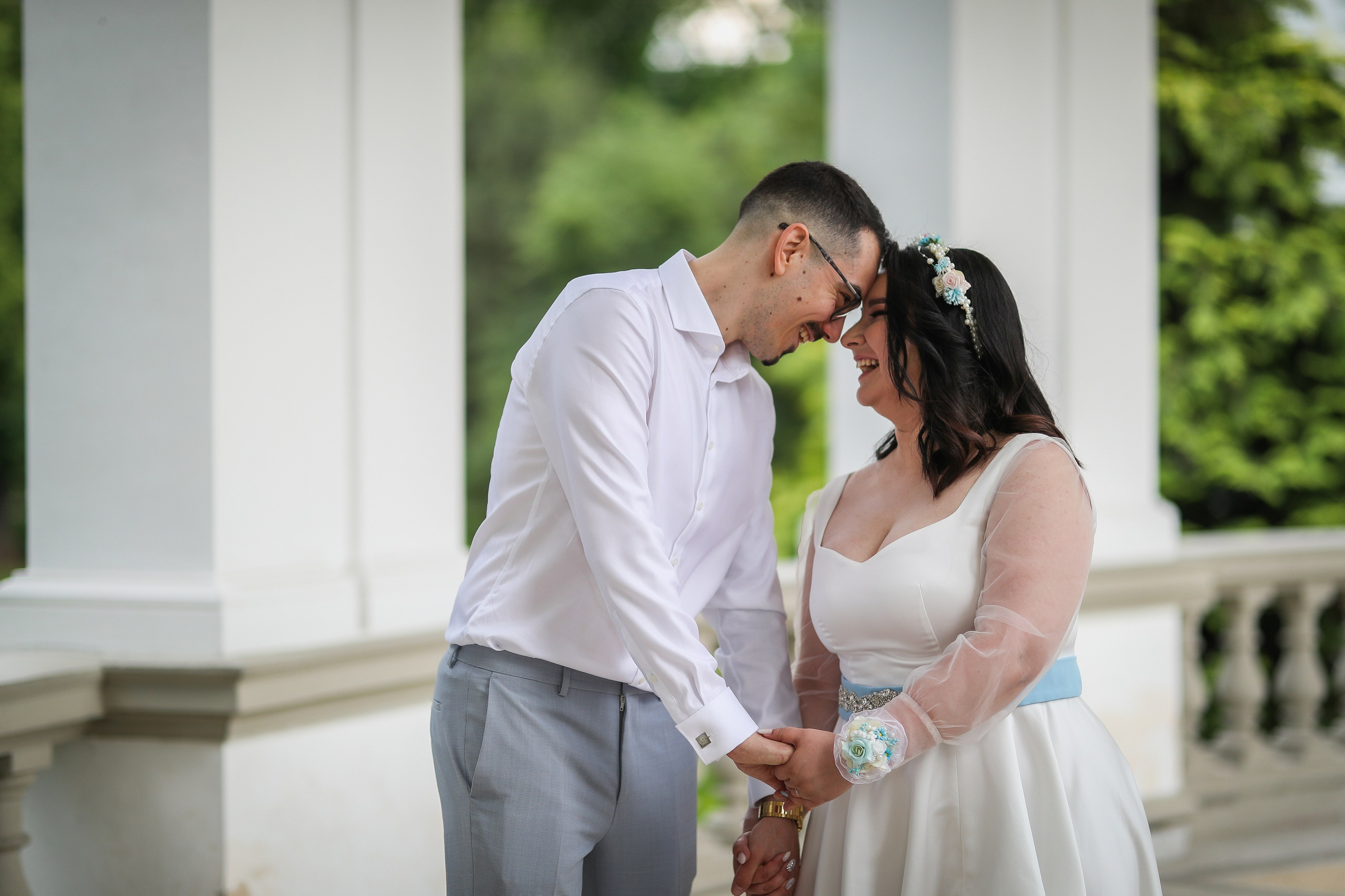 Andreea & Andrei — autentic, asumat, real. Rares Bucur is a professional wedding photographer based in Cluj-Napoca, Romania, specializing in wedding photography