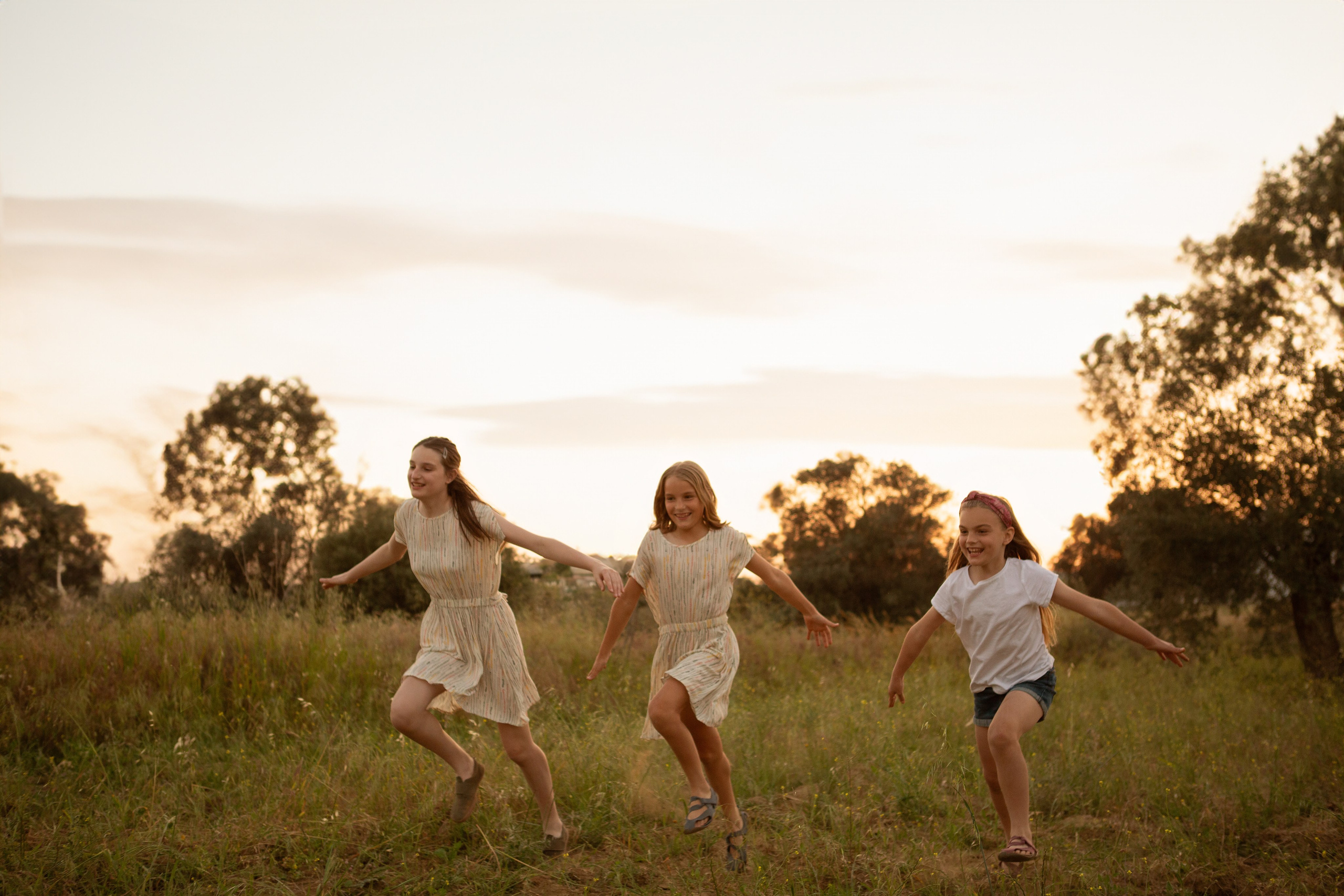 Family Lifestyle Outdoors. Фотограф беременности и новорожденных на Кипре Анна Милосова