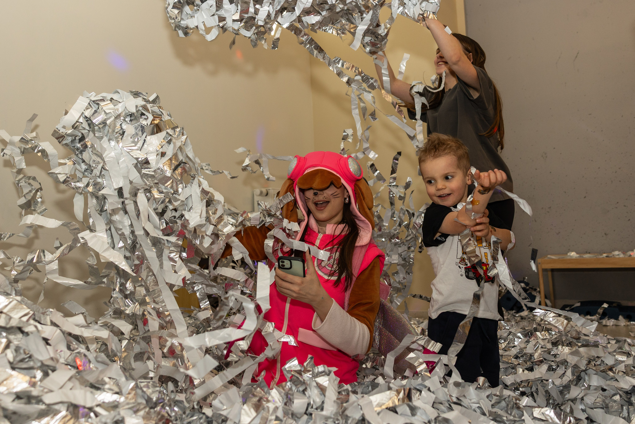 День рождения Артёма 24 января 2026 года. Семейный и детский фотограф в Варшаве Мила Бобровская