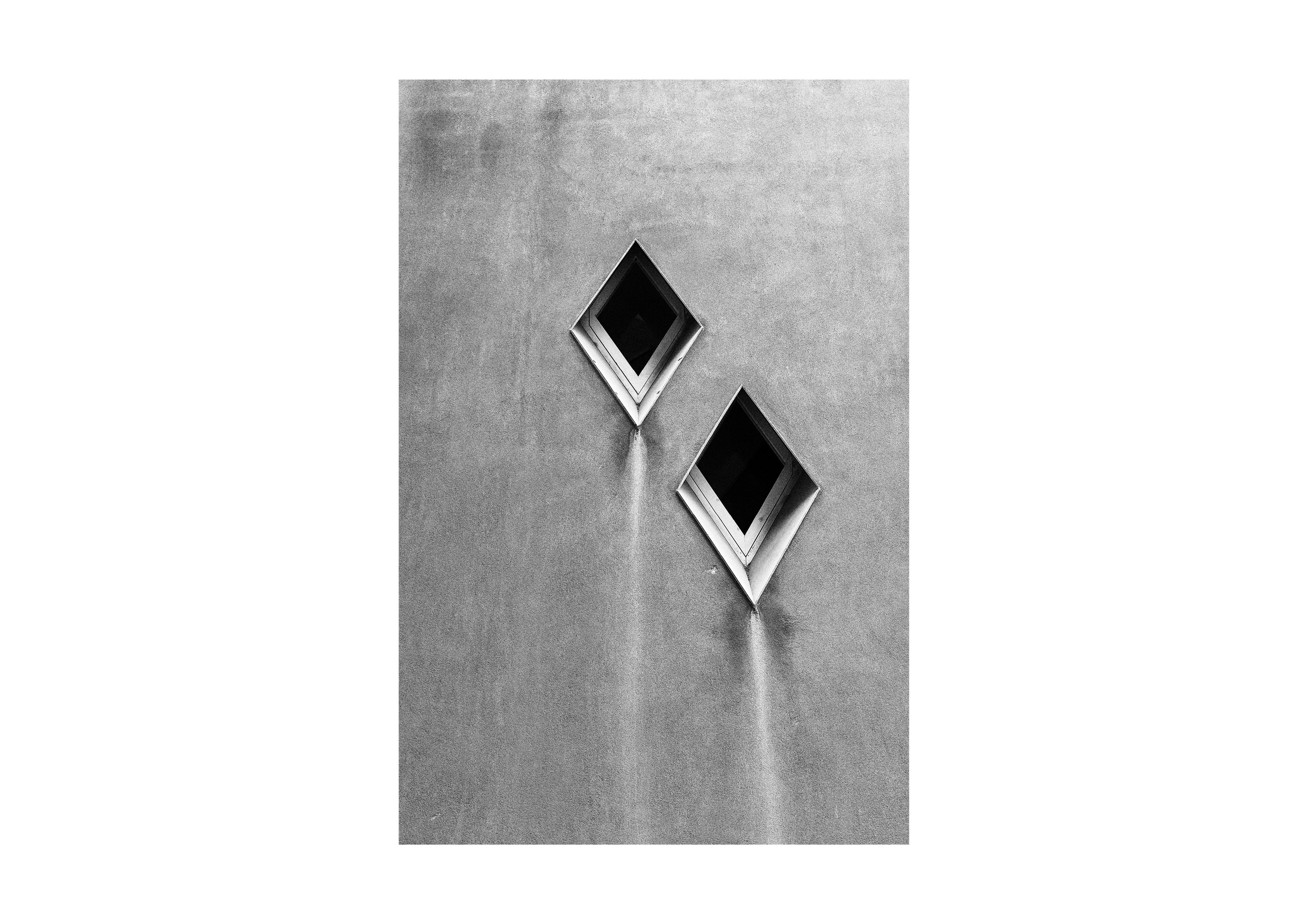 B&W. Cinema that you’ll never see