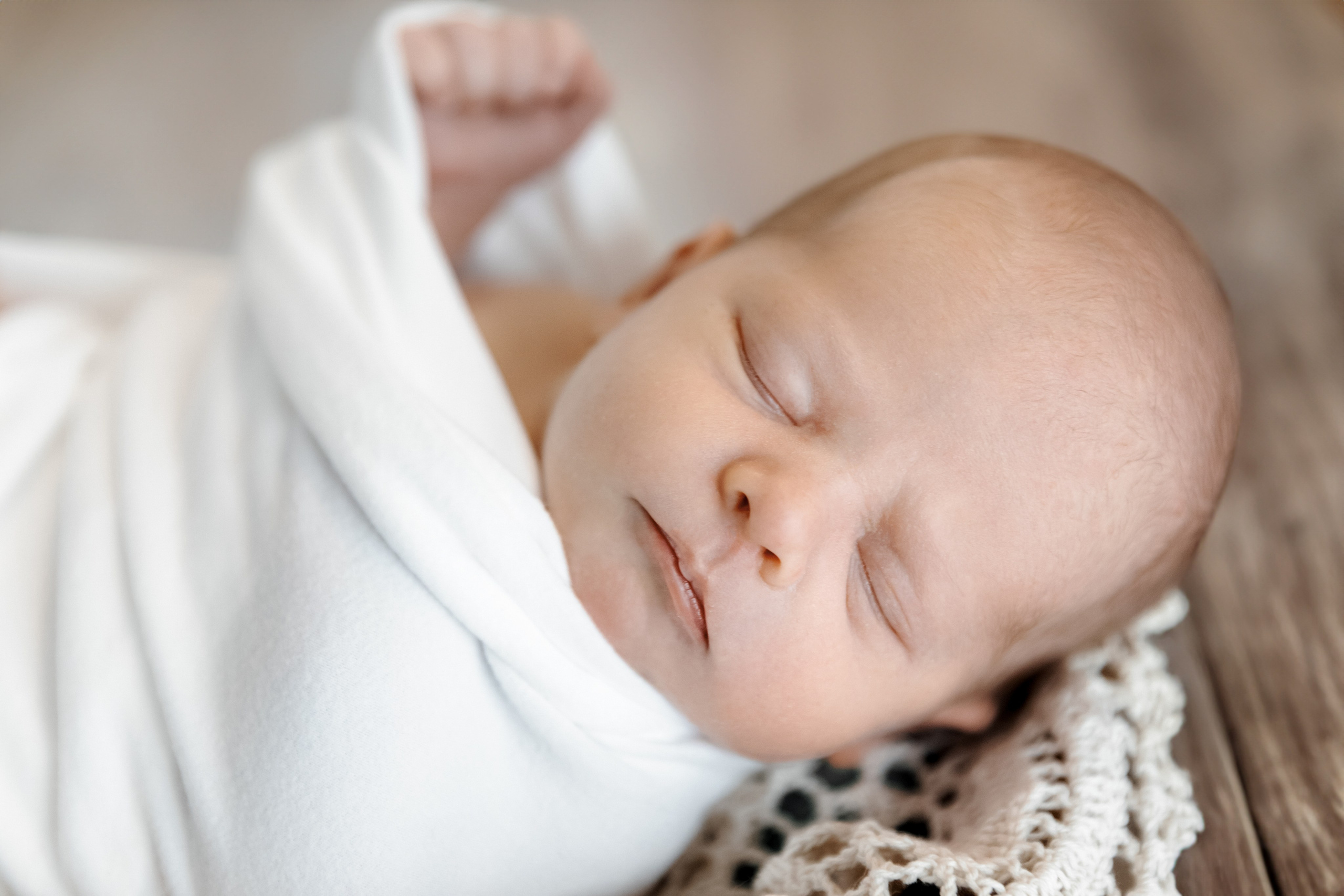 Newborn. Photographer in Shanghai and Hangzhou Alis Lud