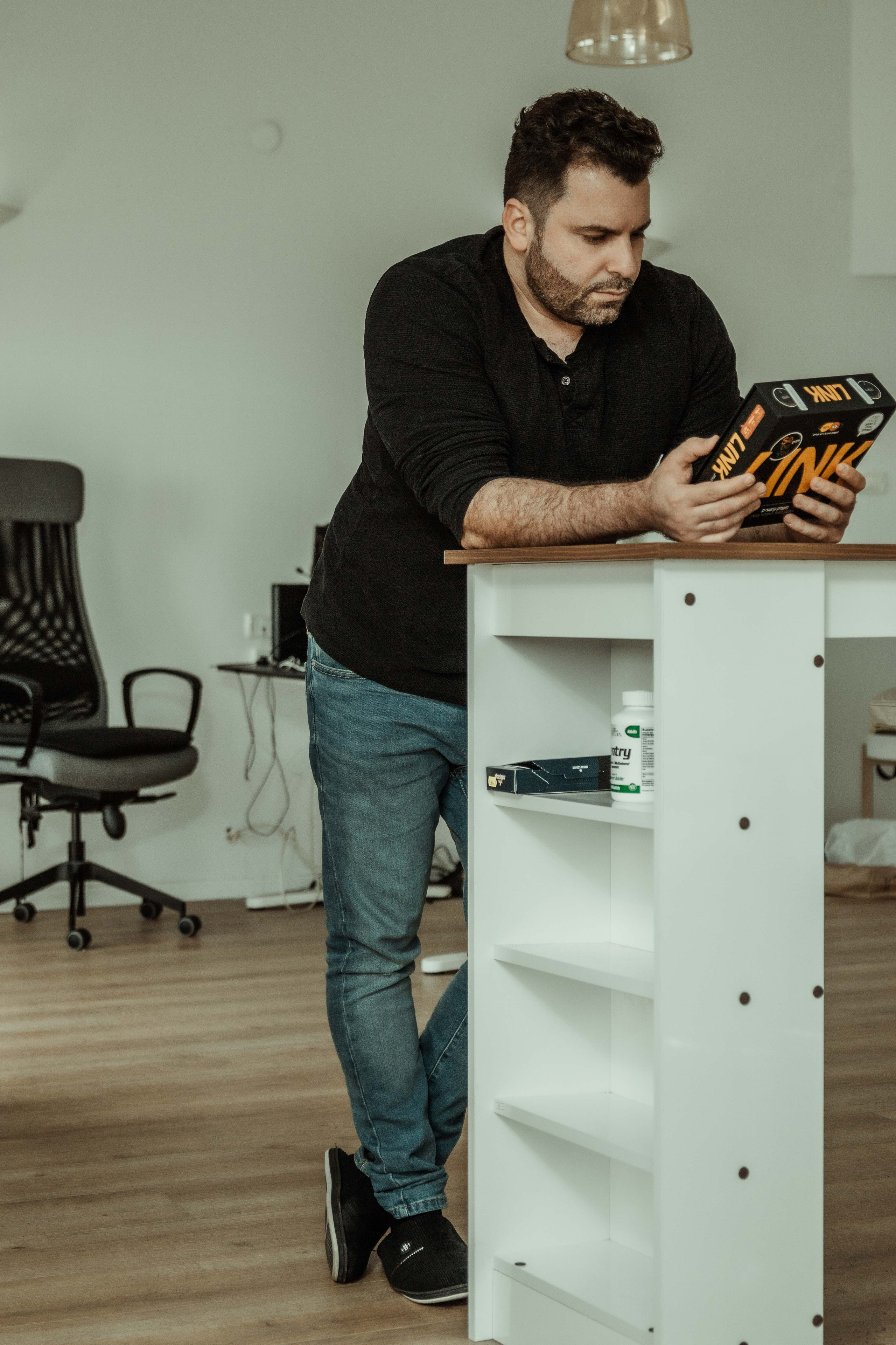 One Day, Photoshoot for Hebrew Language Teacher. Kseny Kolesnik Photography