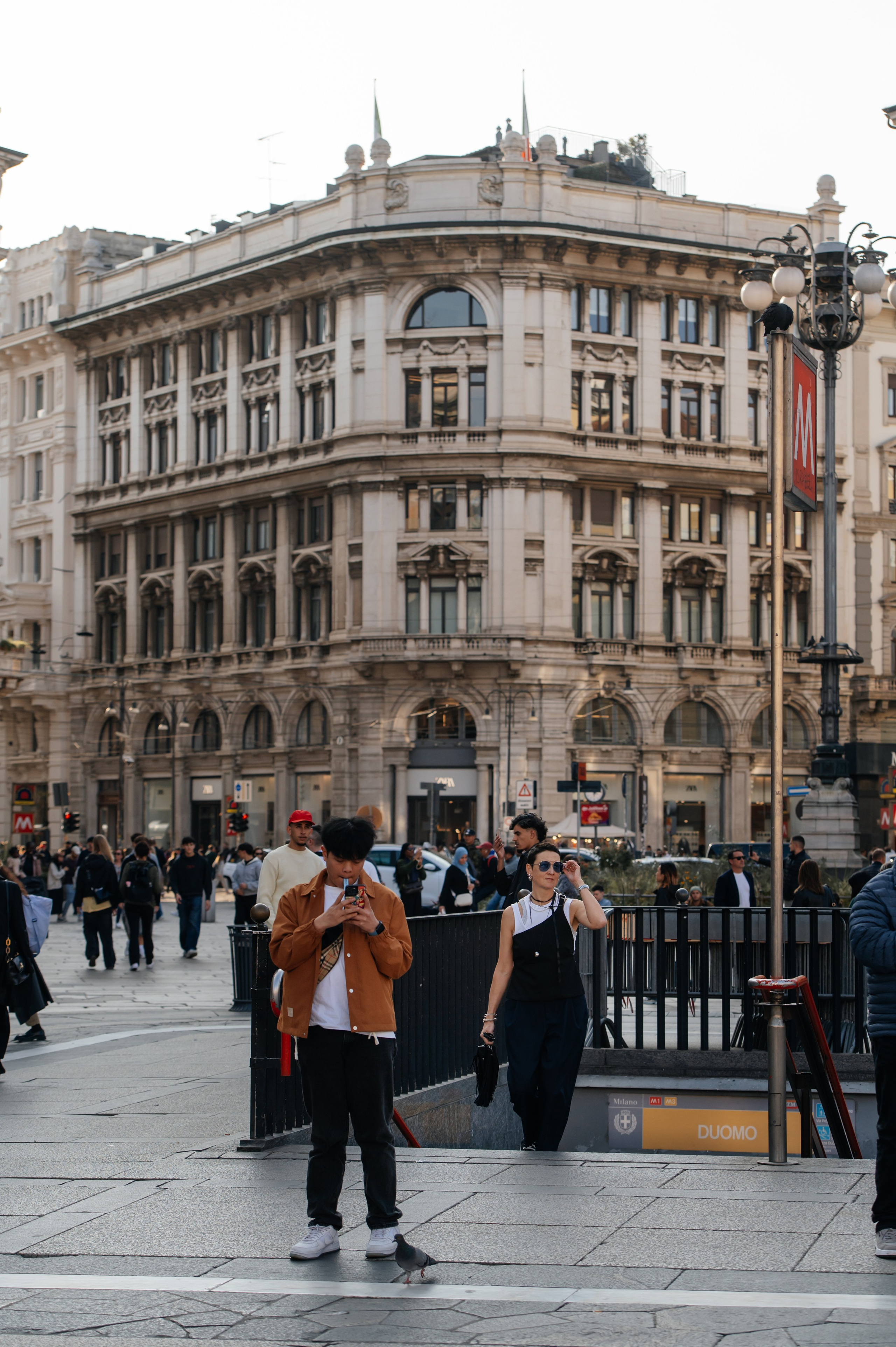 Milan, Autumn 🍂, Julia. Wedding photographer from Moldova Alexey Chipchiu