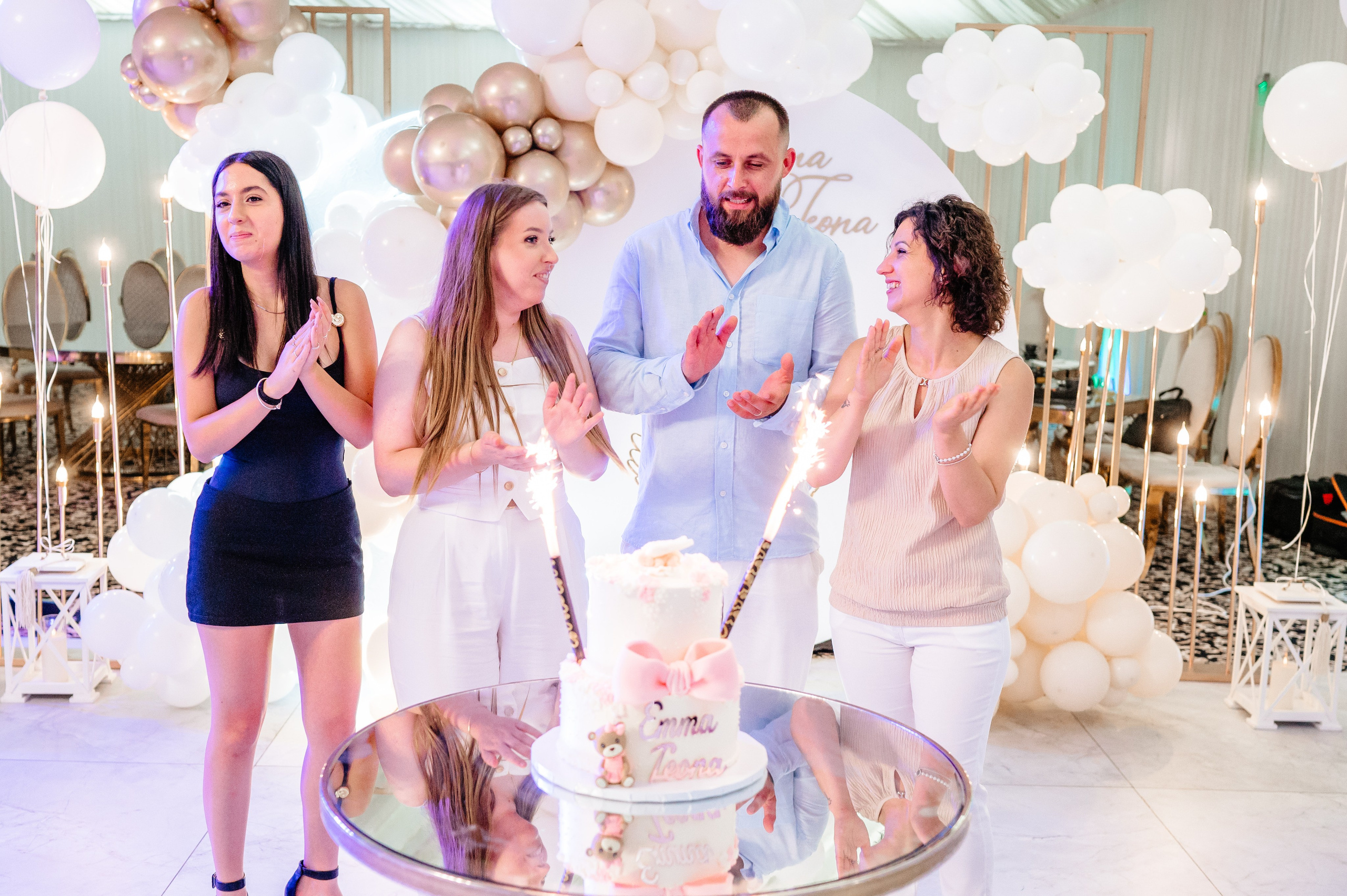 Emma Teona. Mariusclaudiucojocaru.wfolio.pro