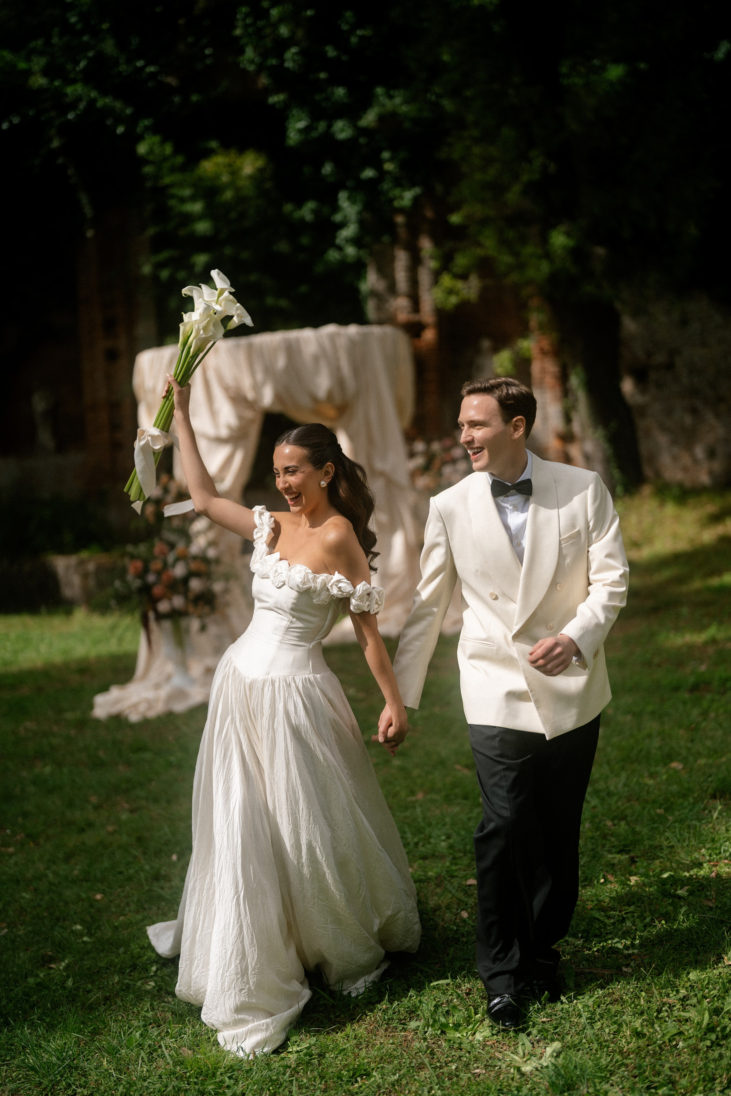 Destination wedding portfolio Europe elegant bride groom photography. Destination Wedding Photographer Alex Pasarelu