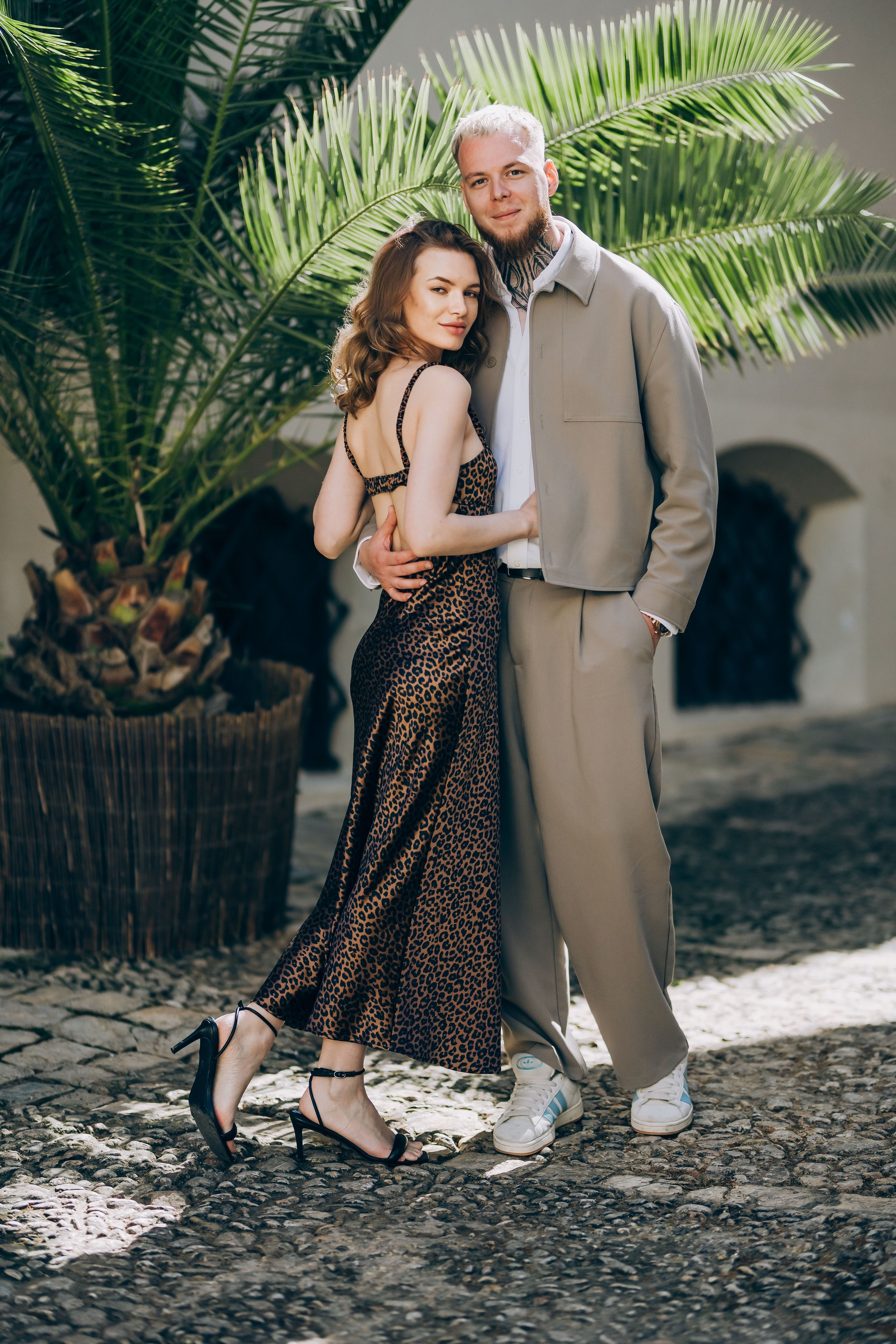 Romantic Couple Session — Mallorca Old Town. Фотограф у Пальма де Майорка