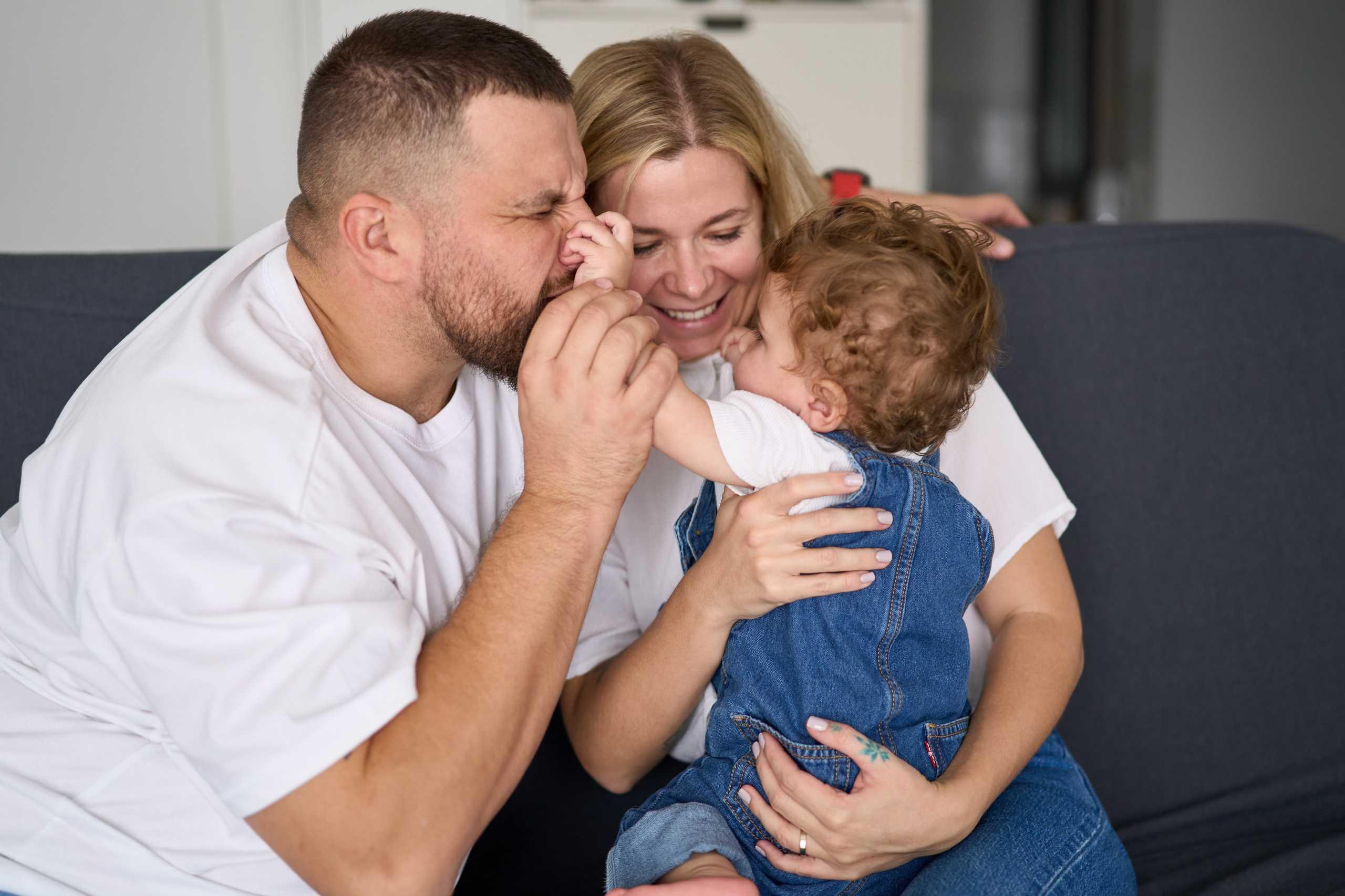 Gilad is 1 year old. צלם אלכס ברט בישראל