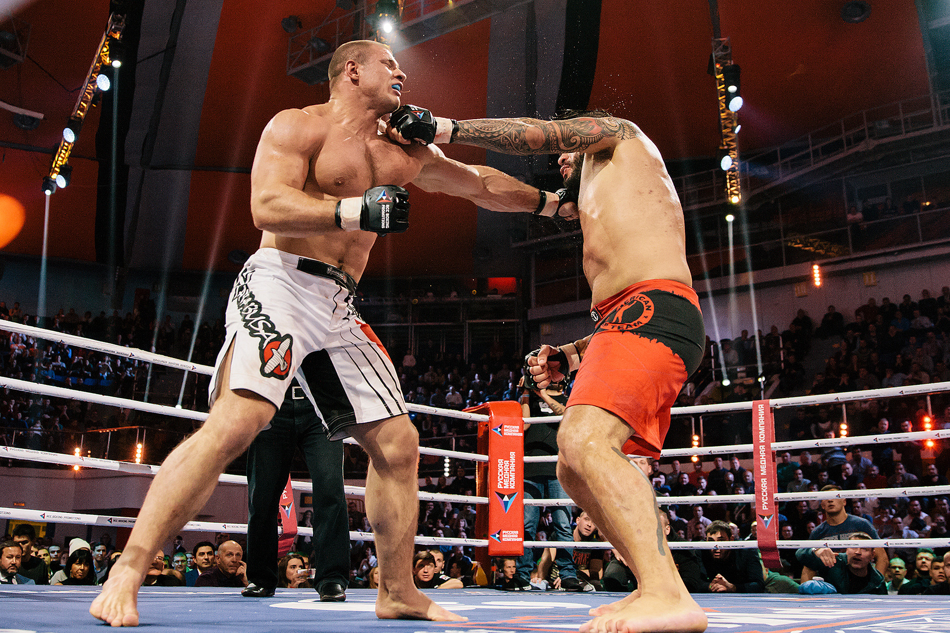 Boxing. Photographer in New York City