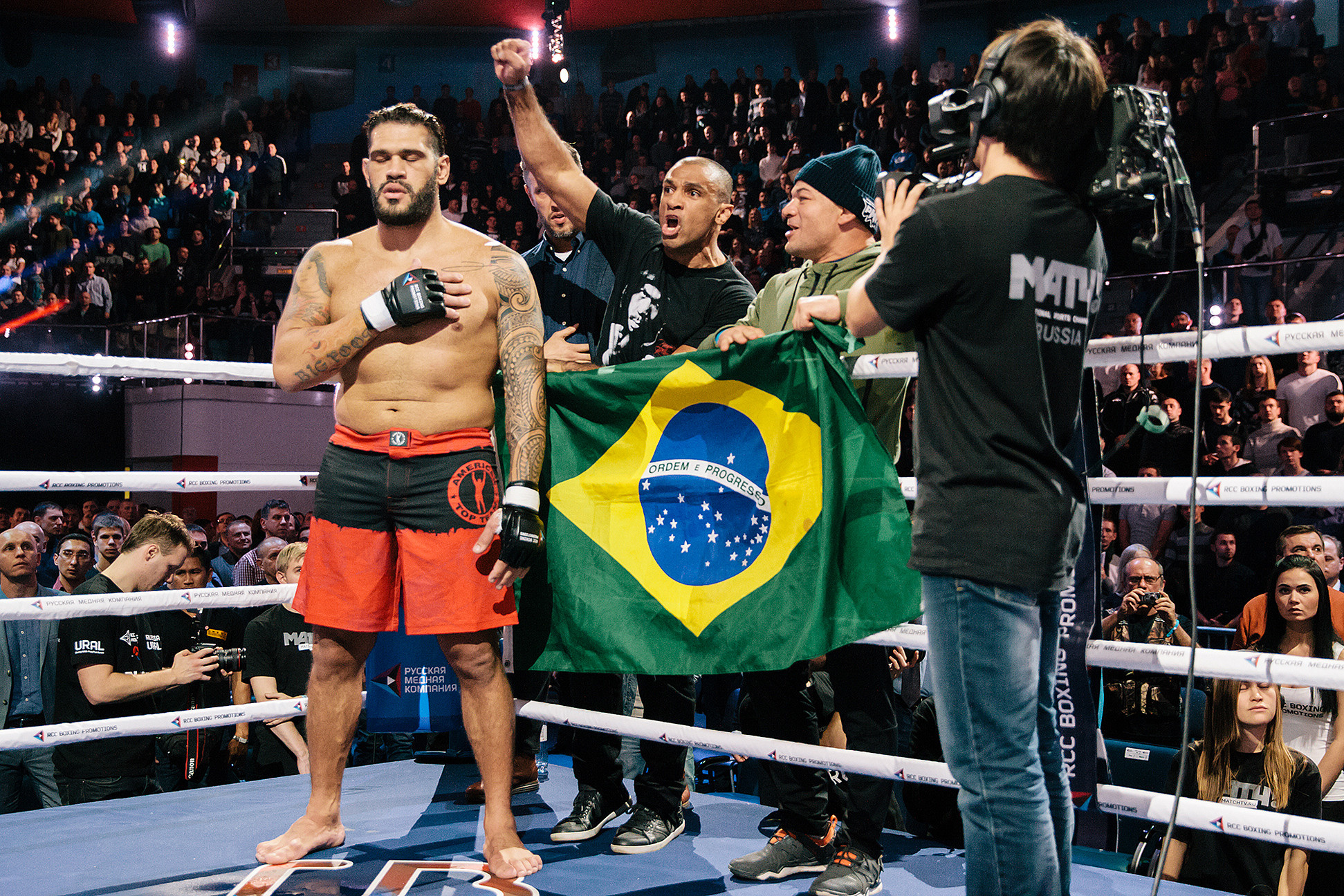 Boxing. Photographer in New York City