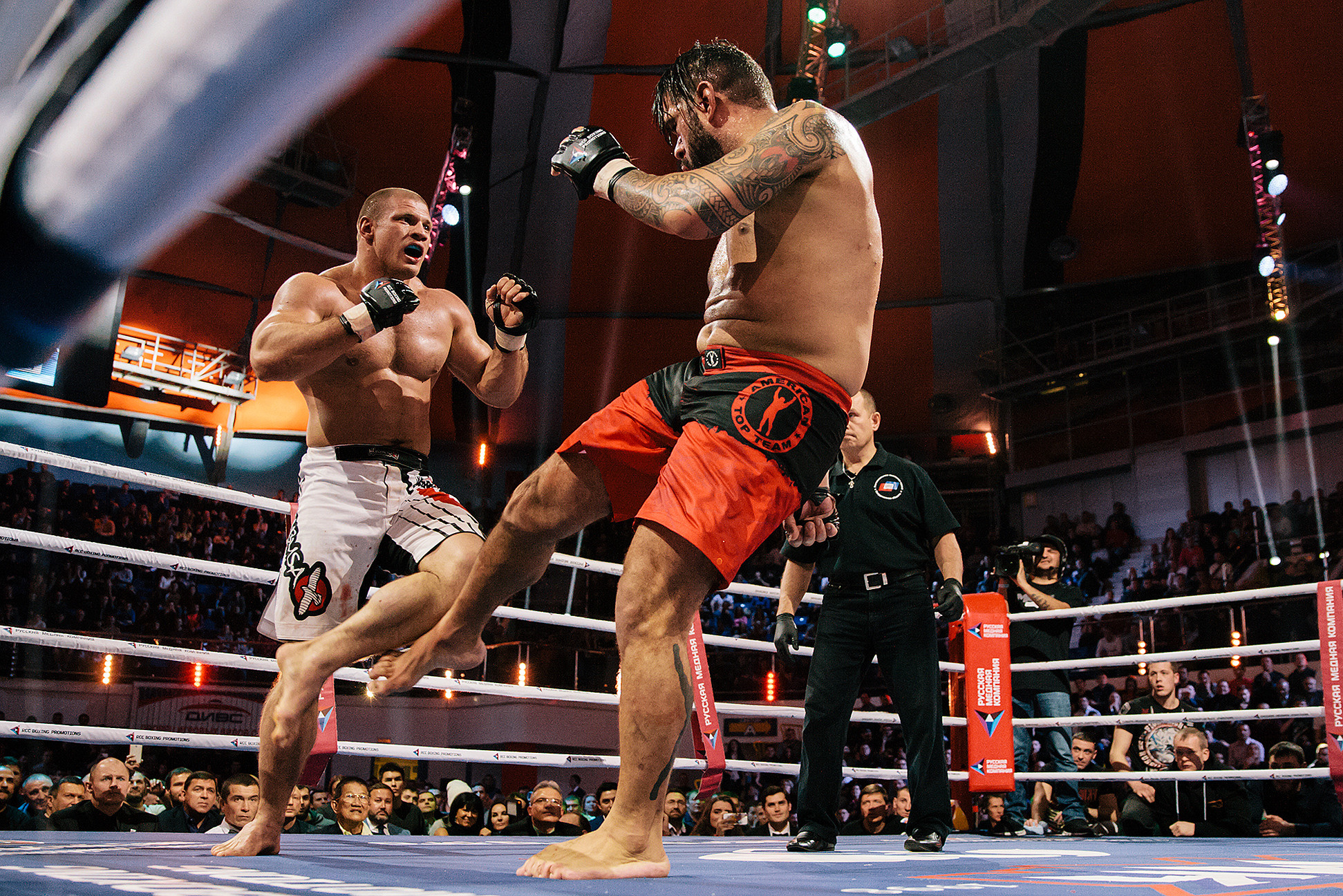Boxing. Photographer in New York City