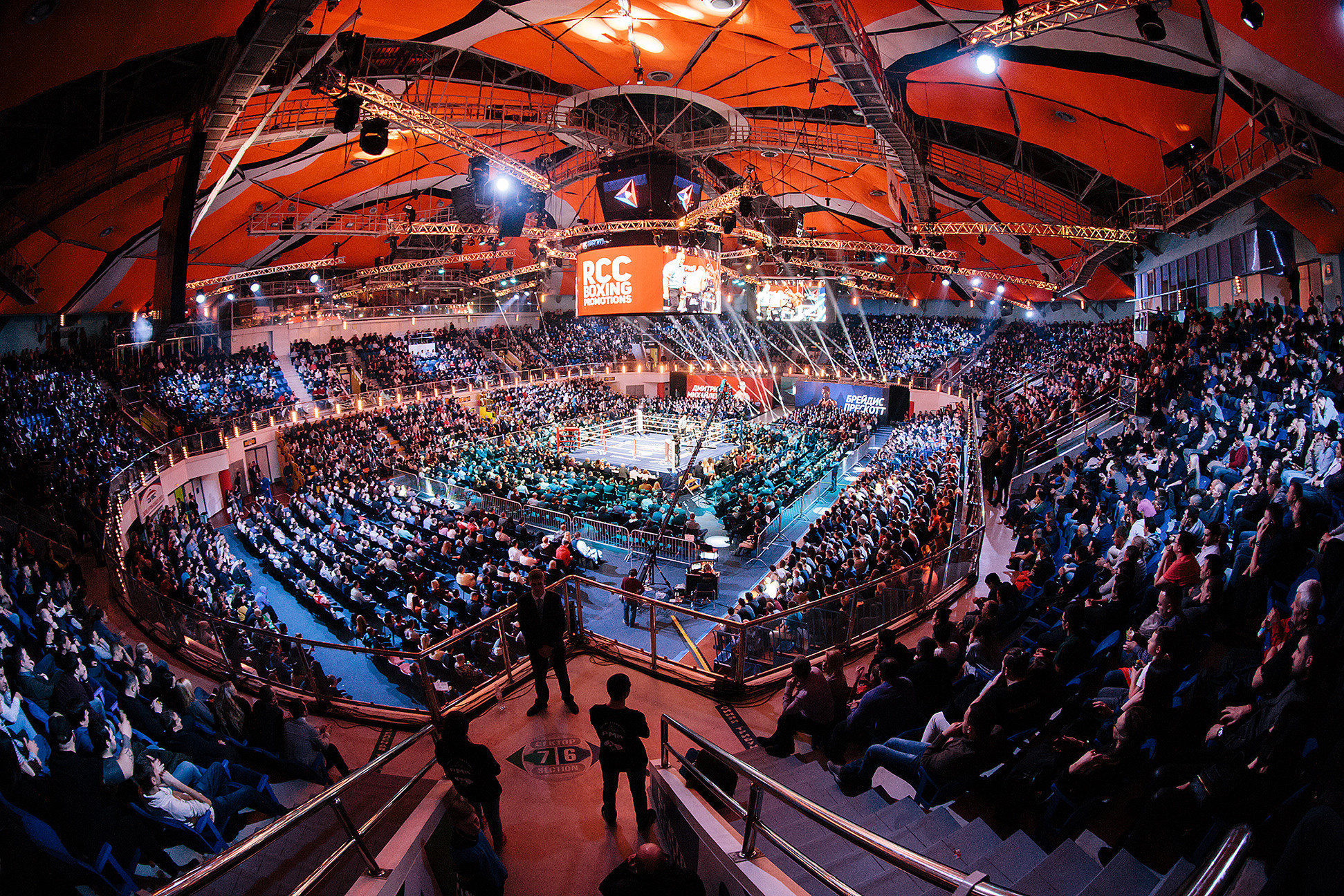 Boxing. Photographer in New York City