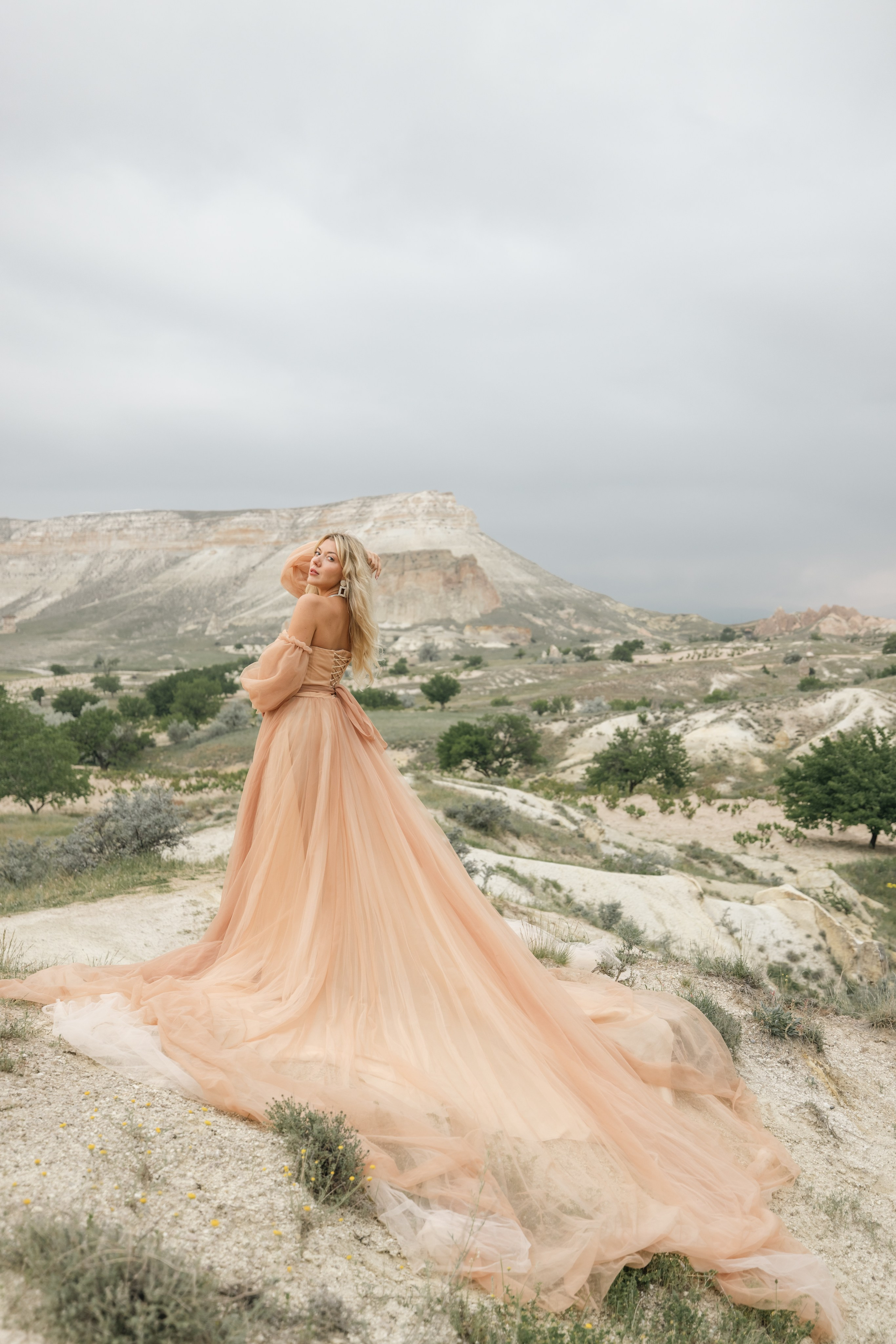 Solo Photoshoot in Cappadocia | Elegant Portrait Photography. Cappadocia Photographer — Weddings, Elopements & Couple Photoshoots | Julia Ganch