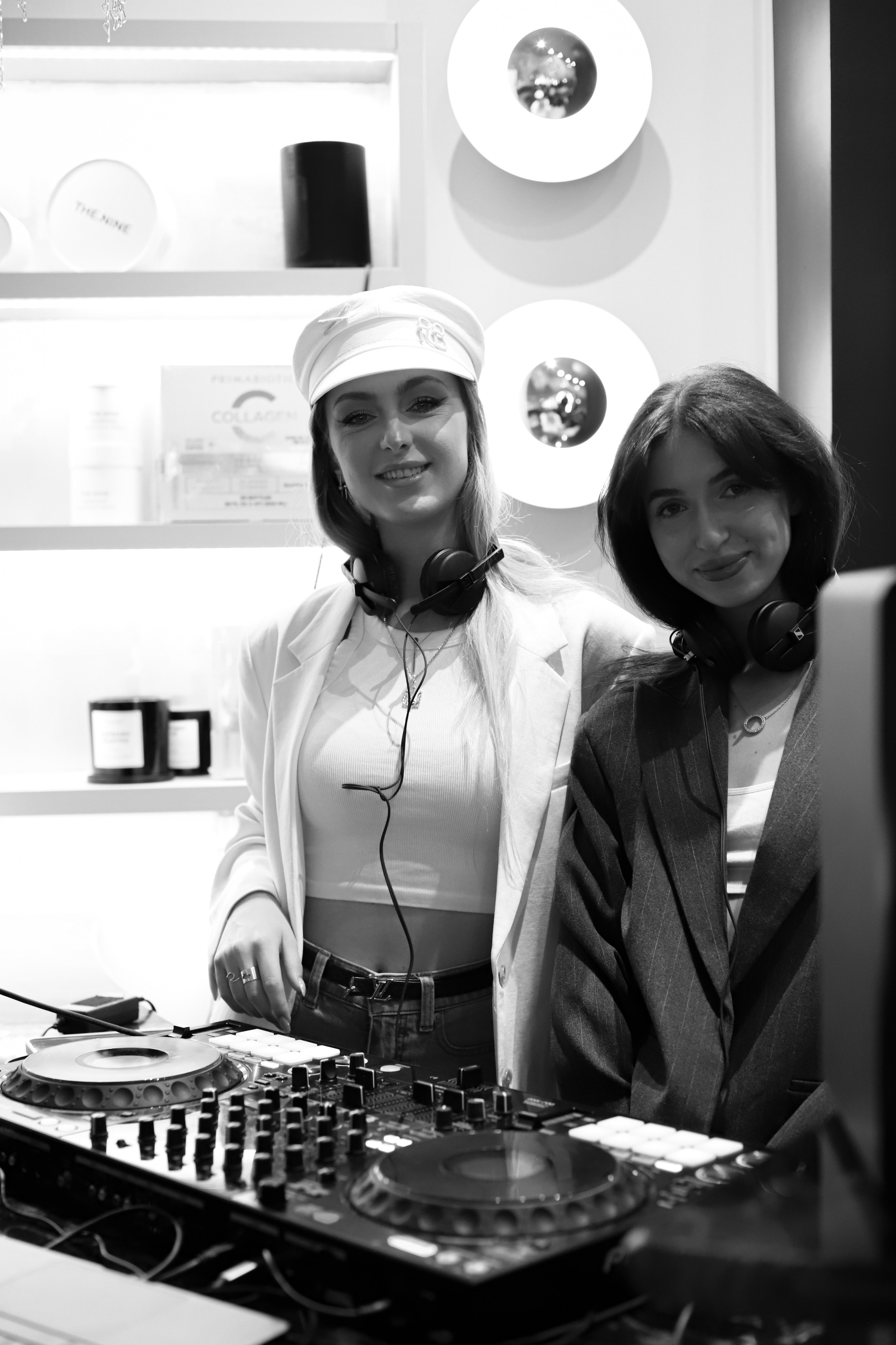 Sex leson. VALERIIA VIUNOVA individual shooting\love story\event\brand